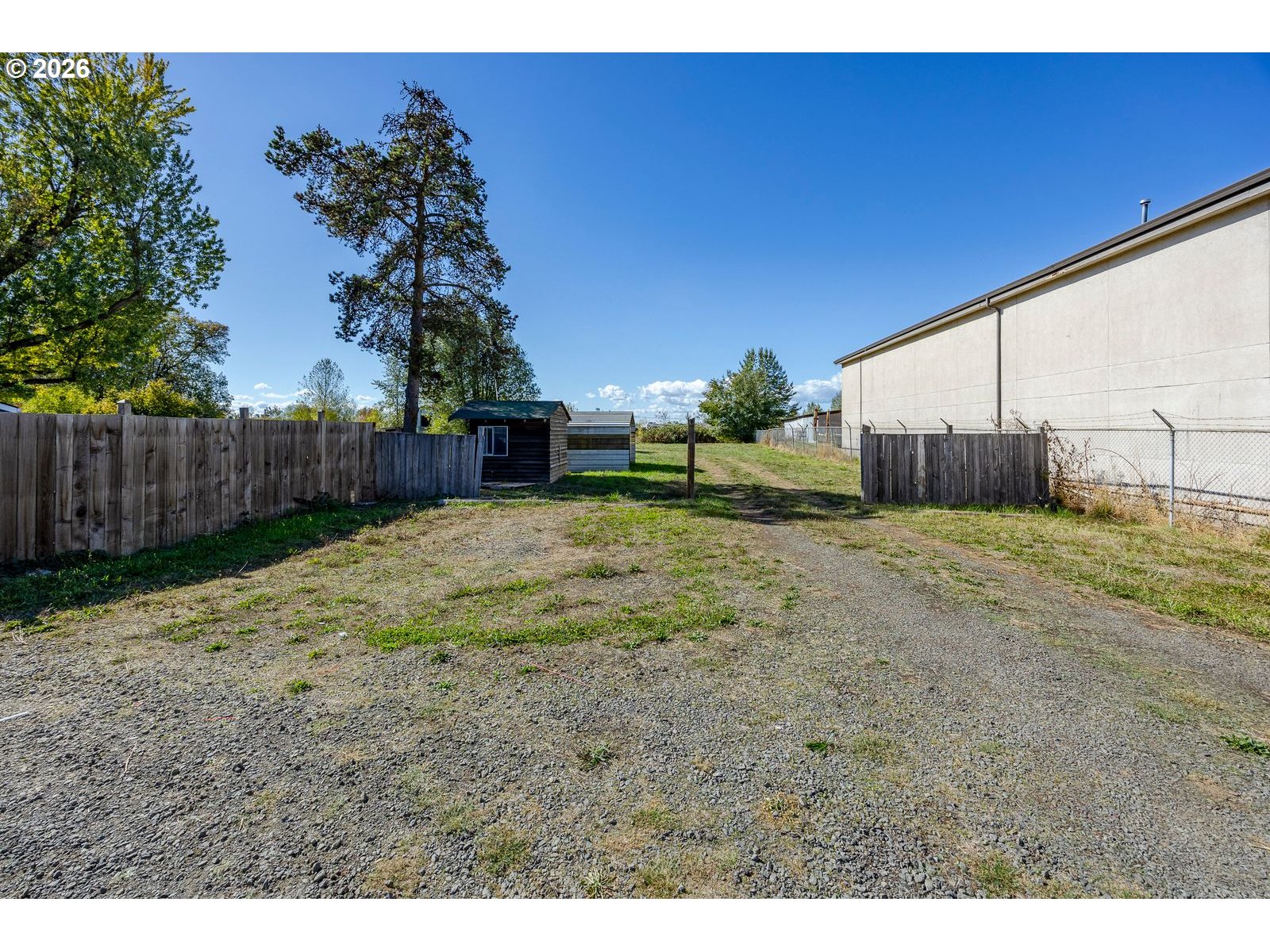 main property photo 46