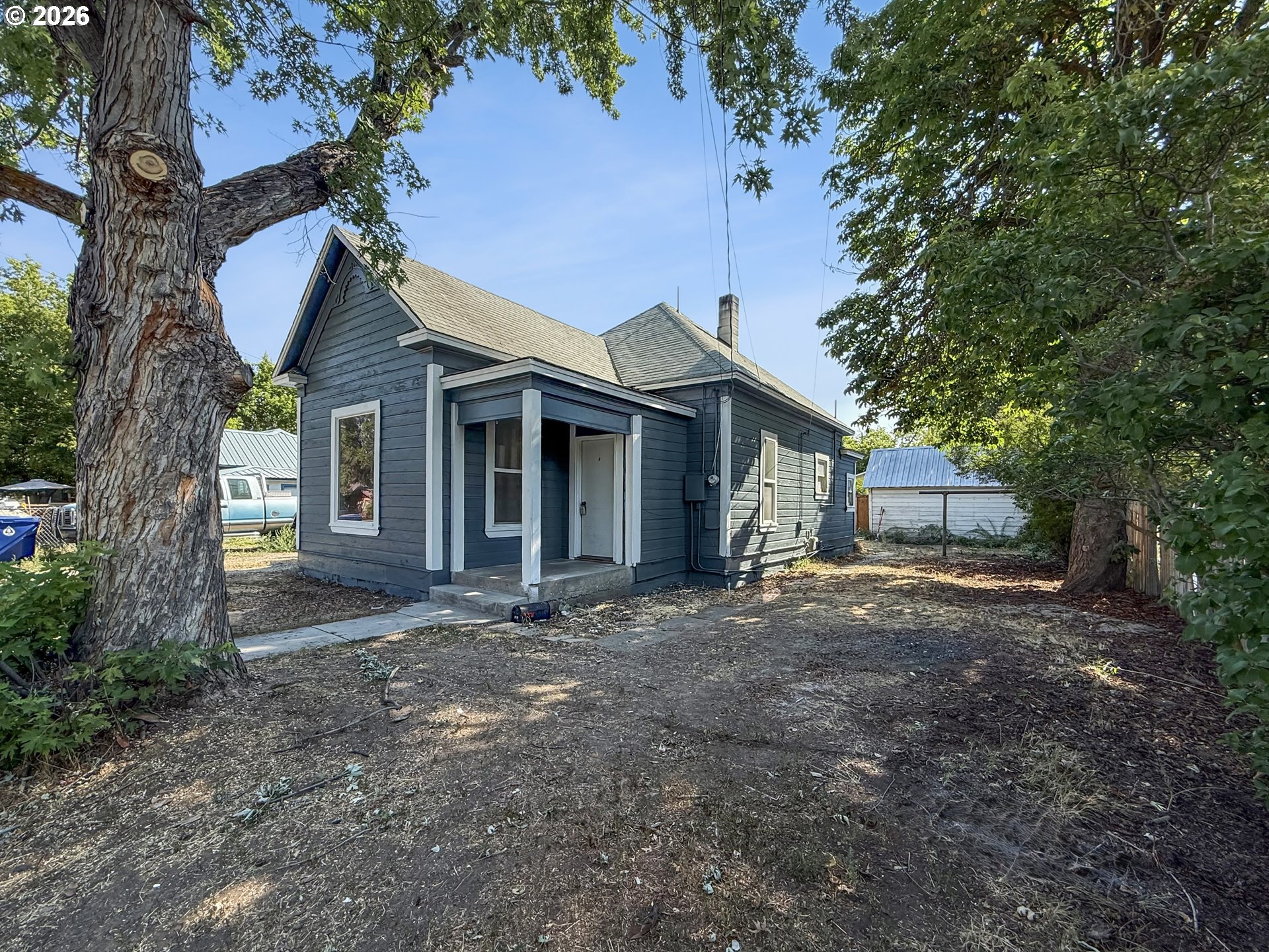 main property photo 47