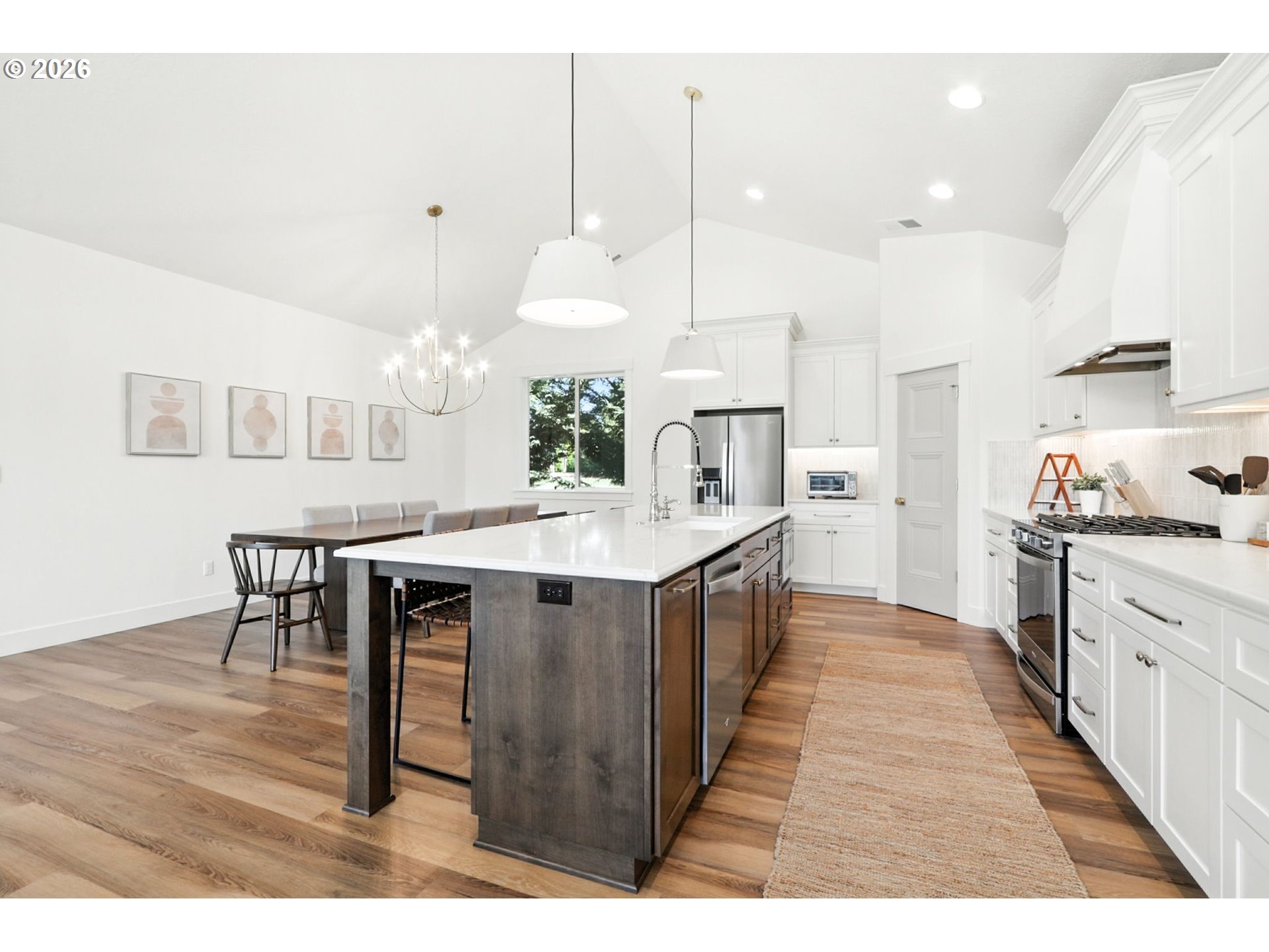 property viewer photo 13