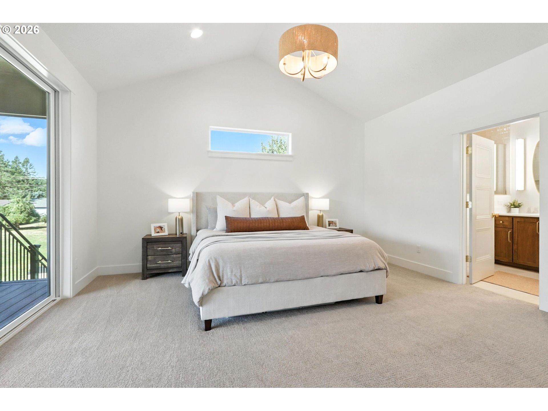 property viewer photo 18