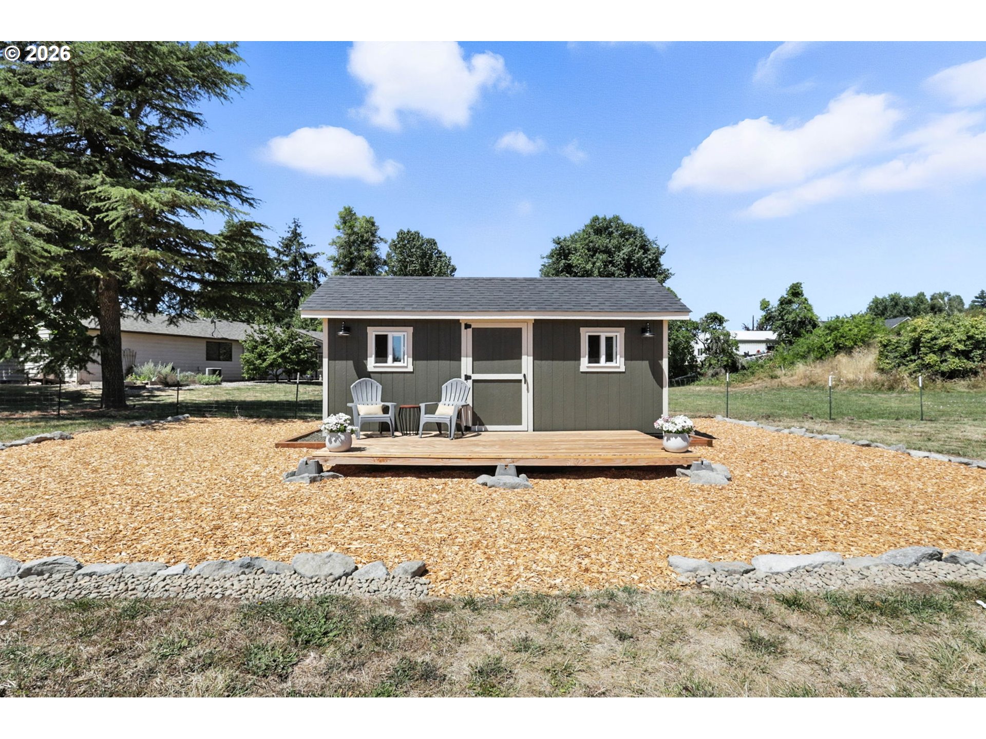 property viewer photo 32