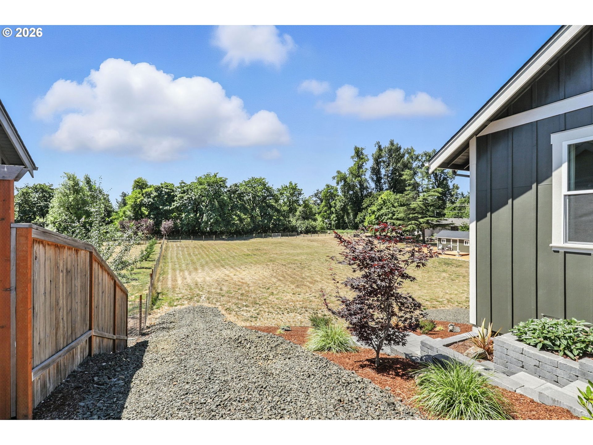 property viewer photo 34