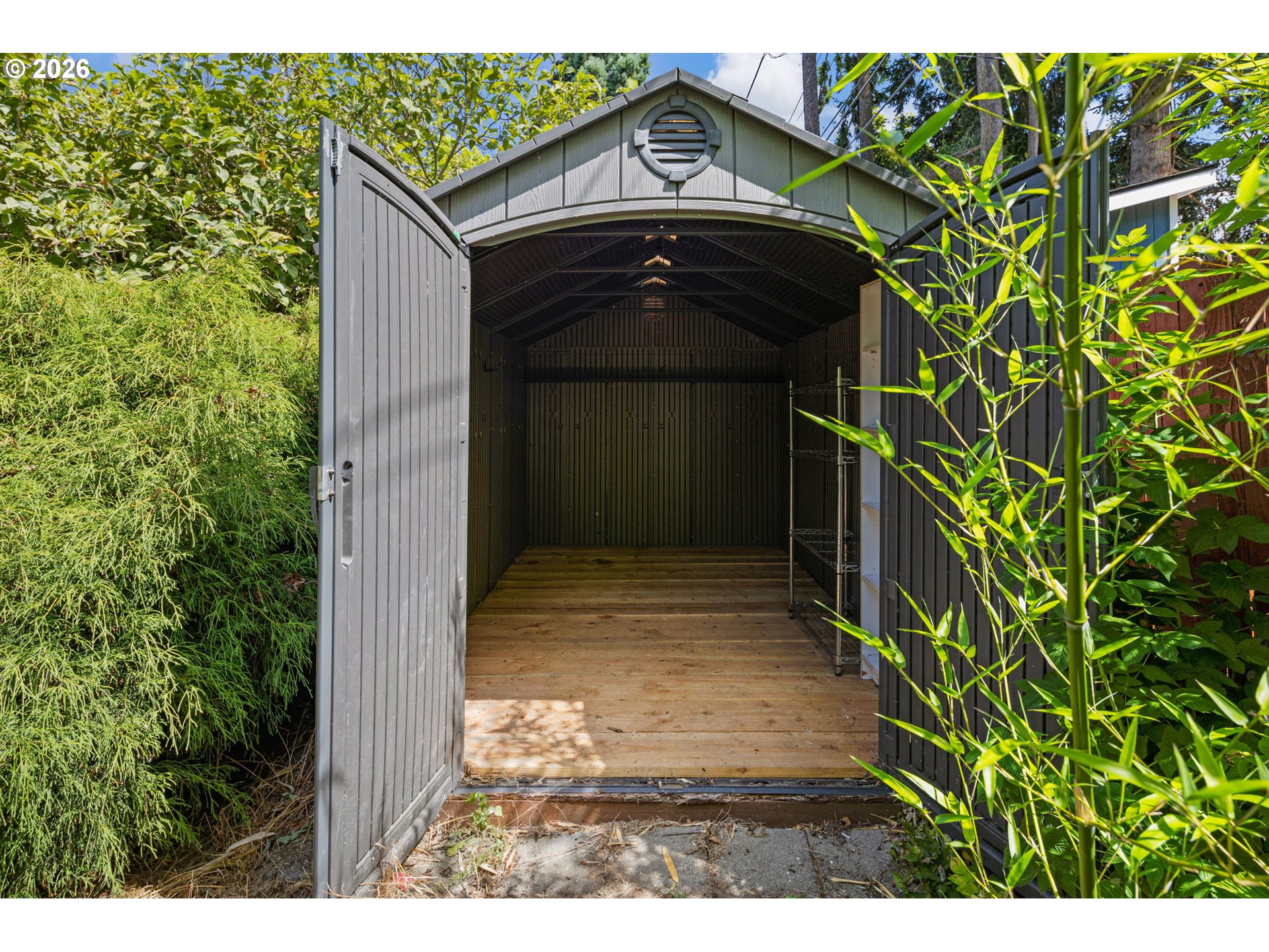 main property photo 39