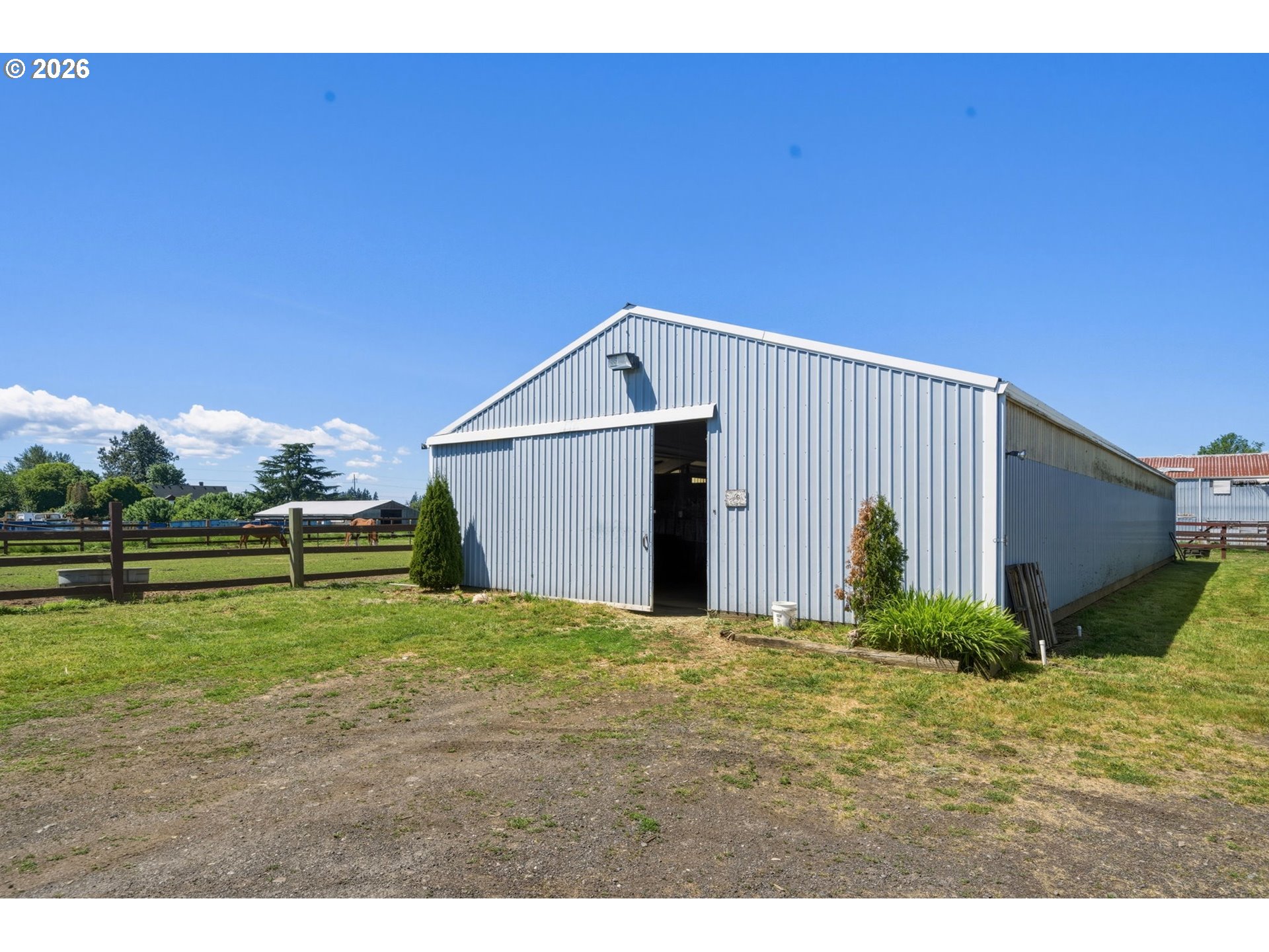 main property photo 21