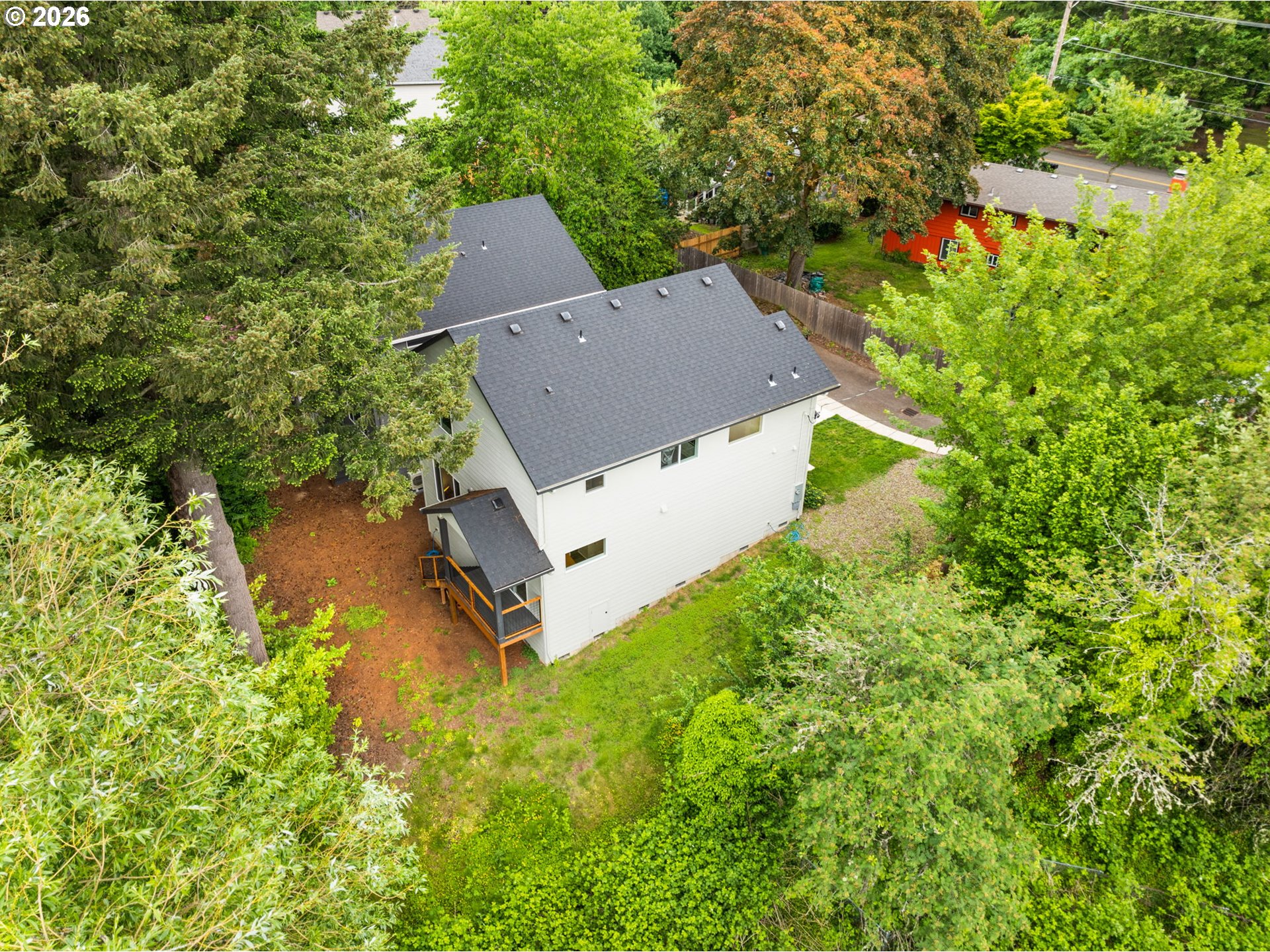 main property photo 32
