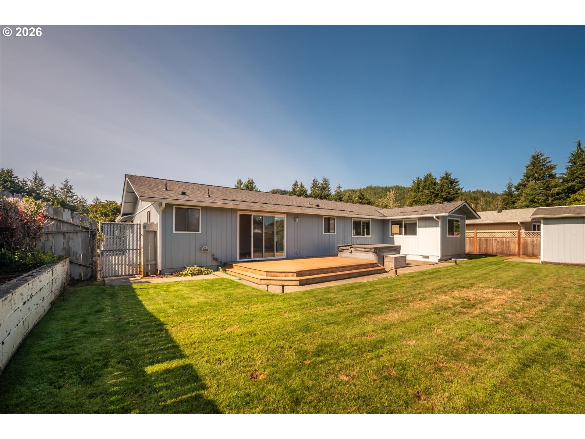 main property photo 41