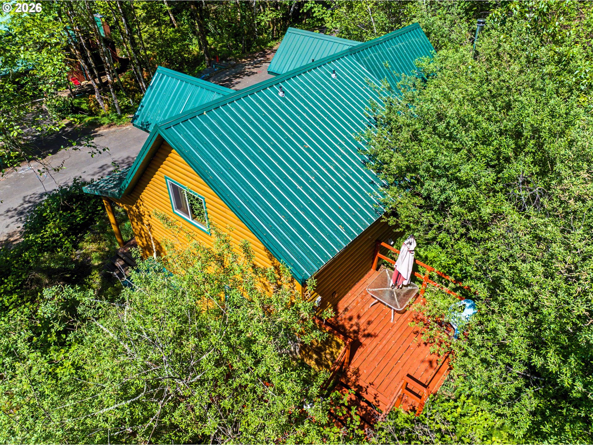 main property photo 30
