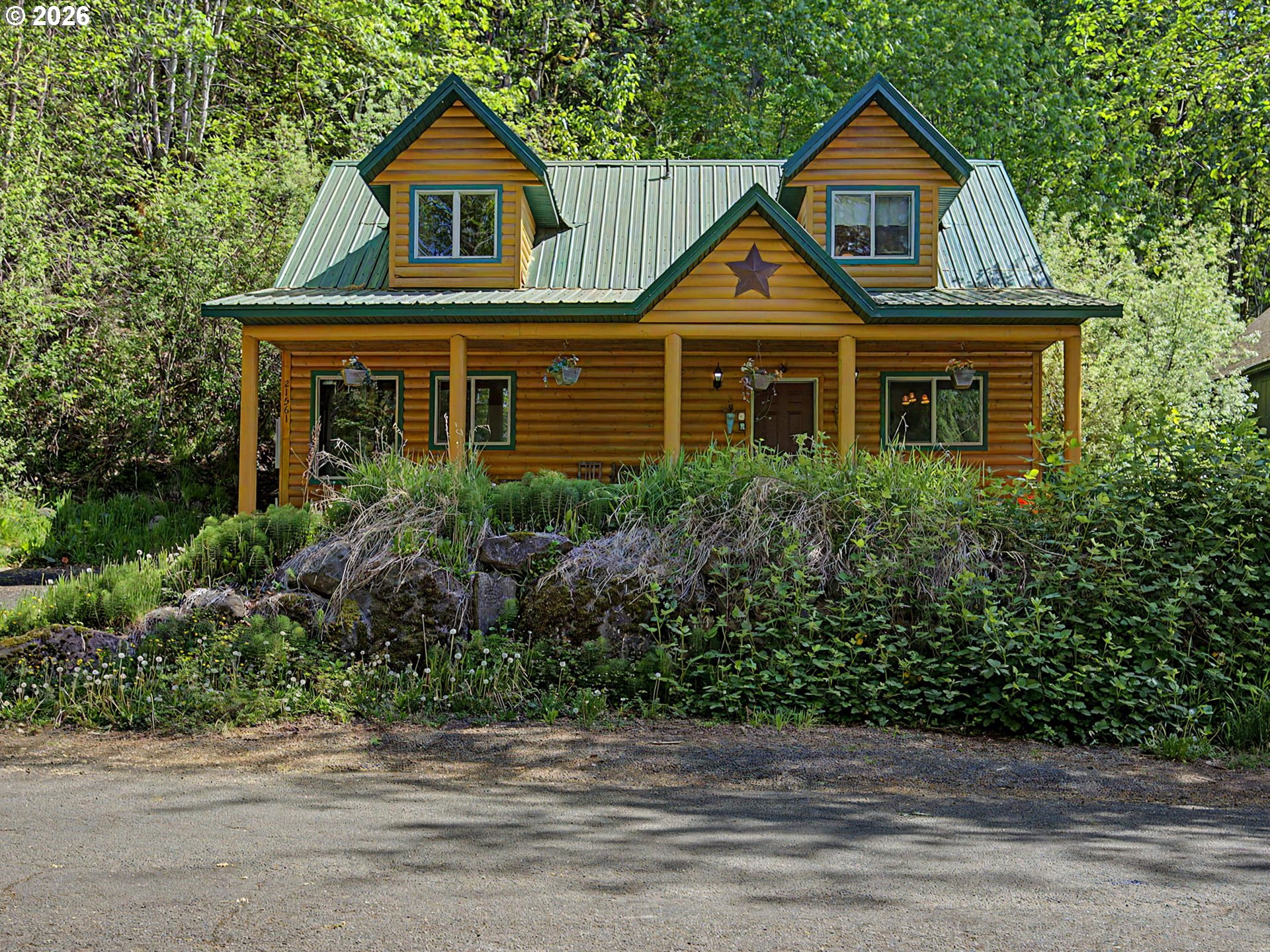 main property photo 34