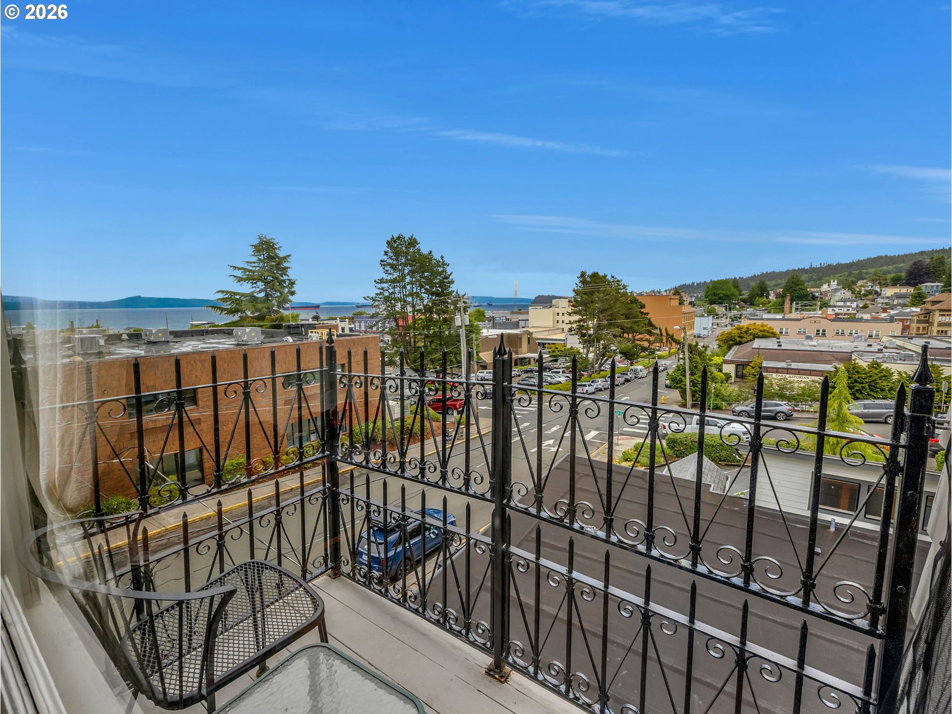 main property photo 41