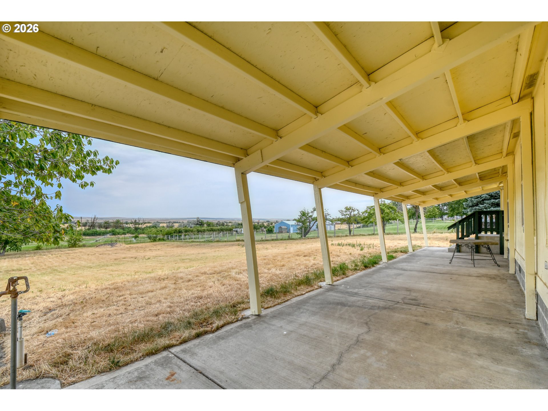 main property photo 38