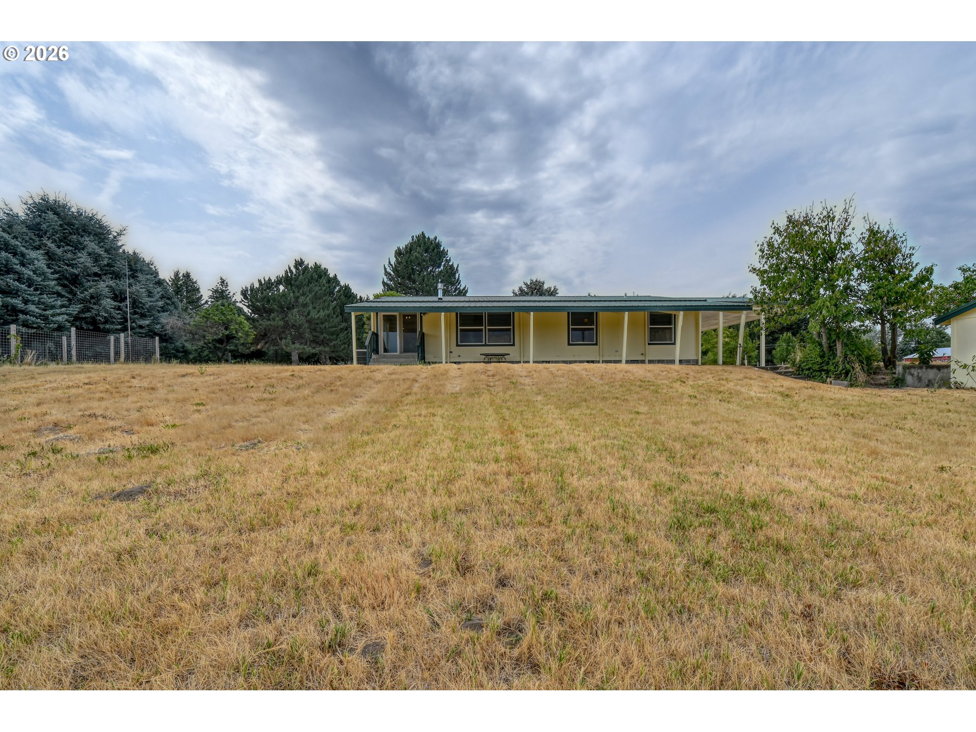 main property photo 43