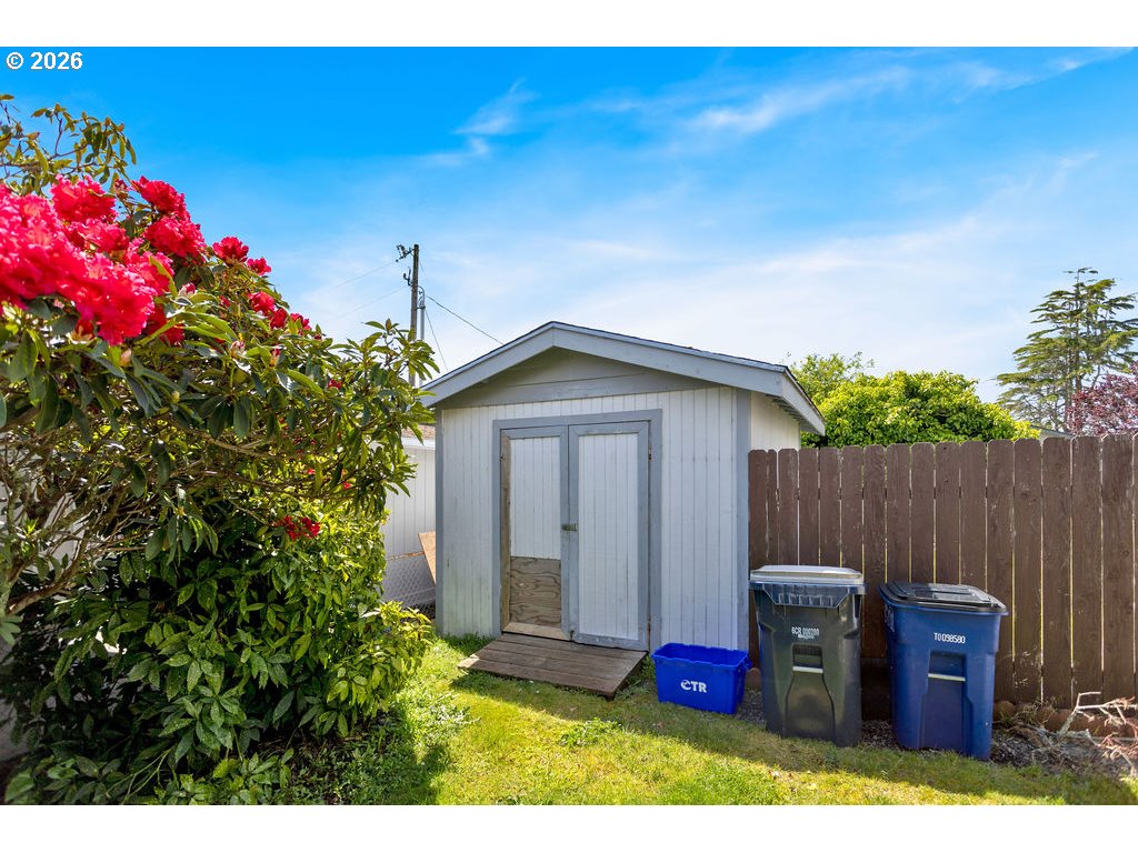 main property photo 46
