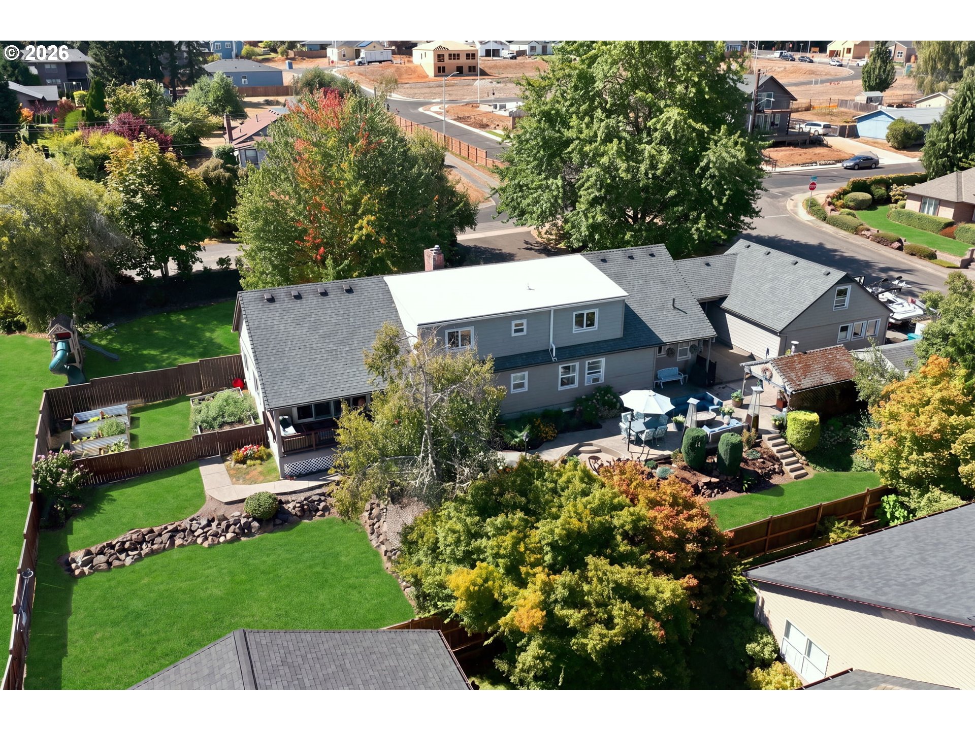 main property photo 47
