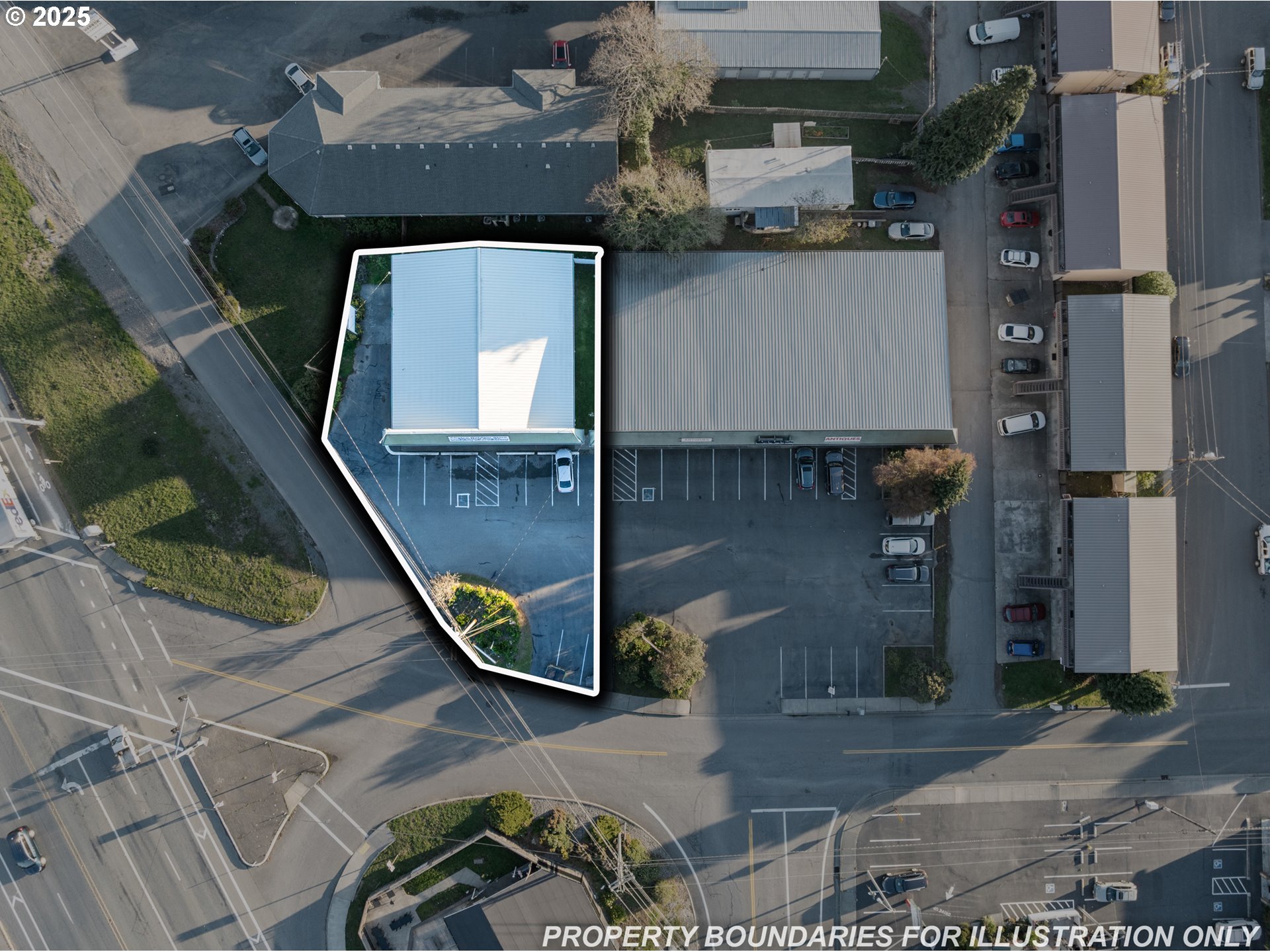 main property photo 20