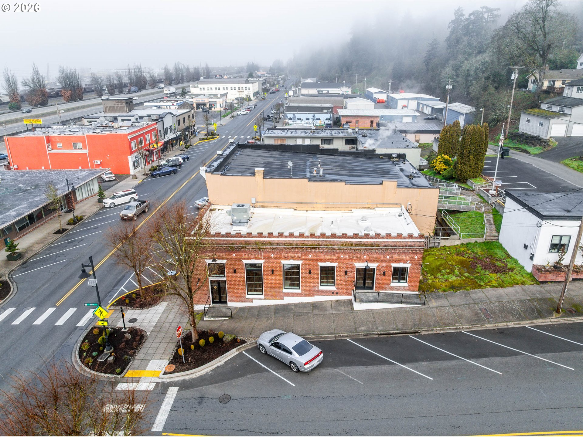 main property photo 26
