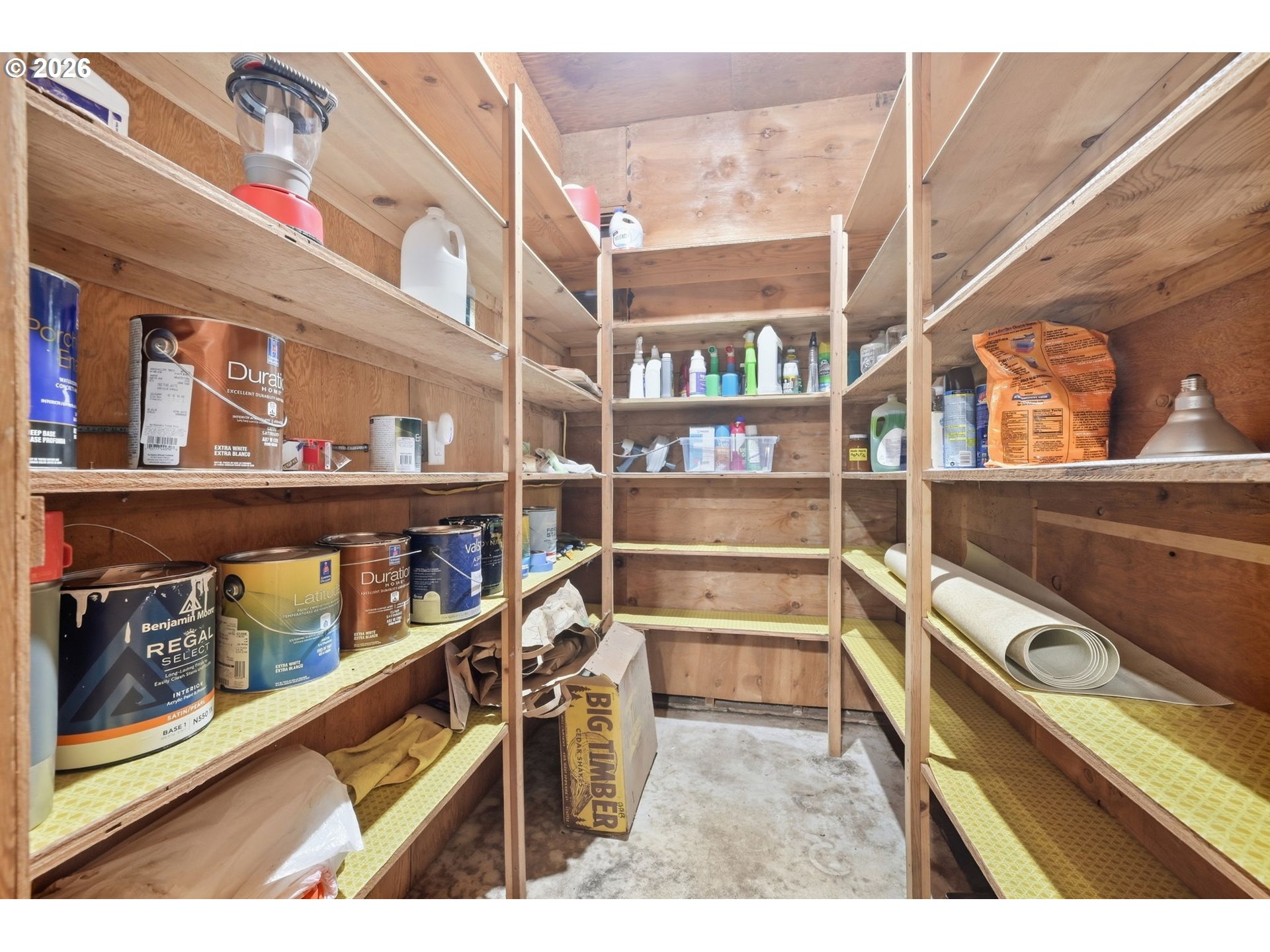 main property photo 19