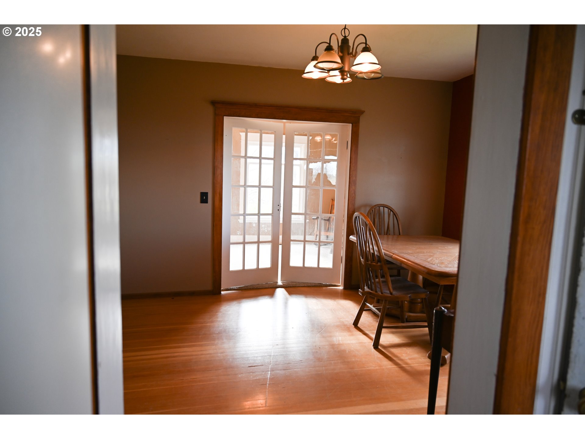 property viewer photo 13