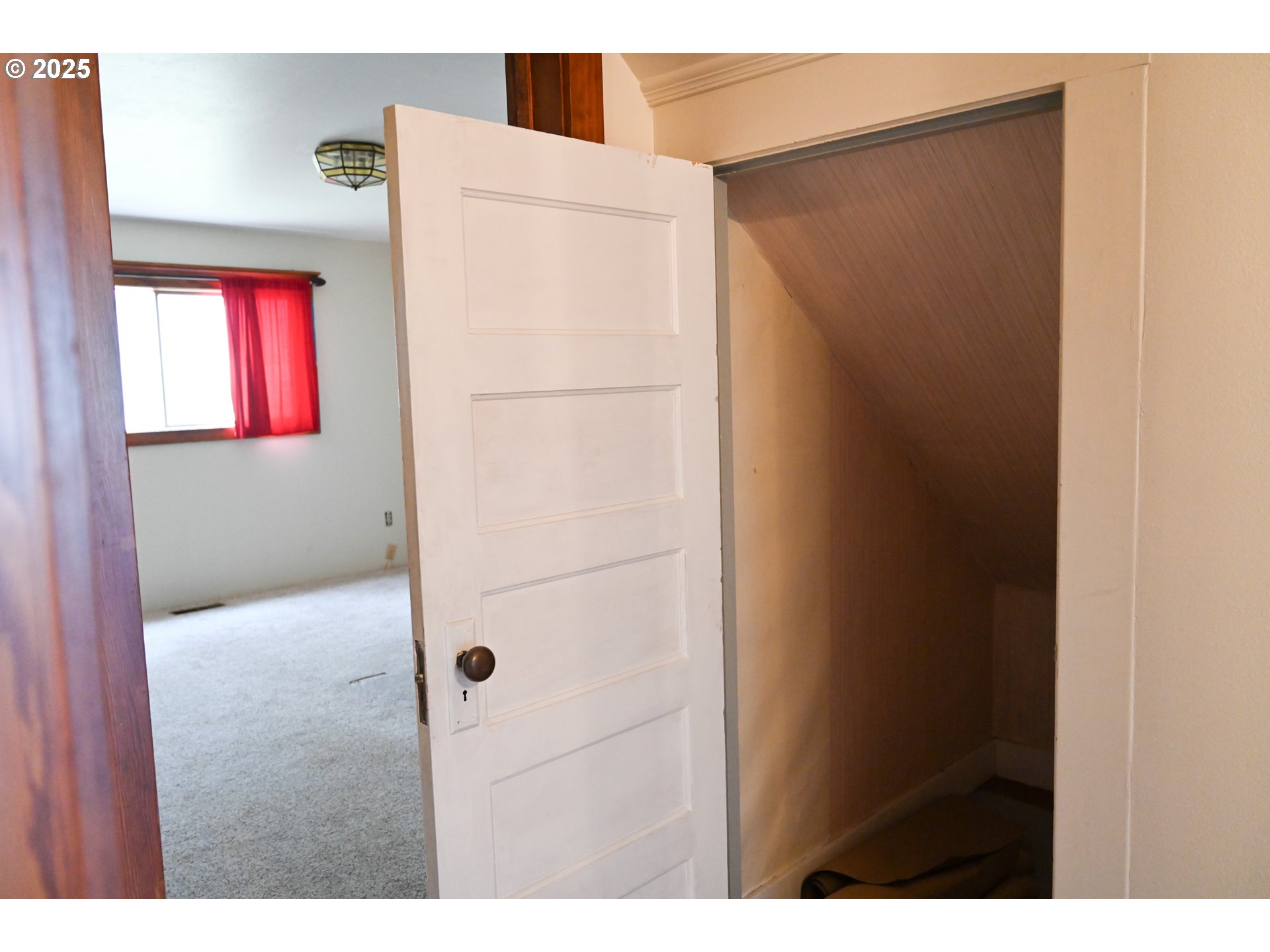 property viewer photo 22