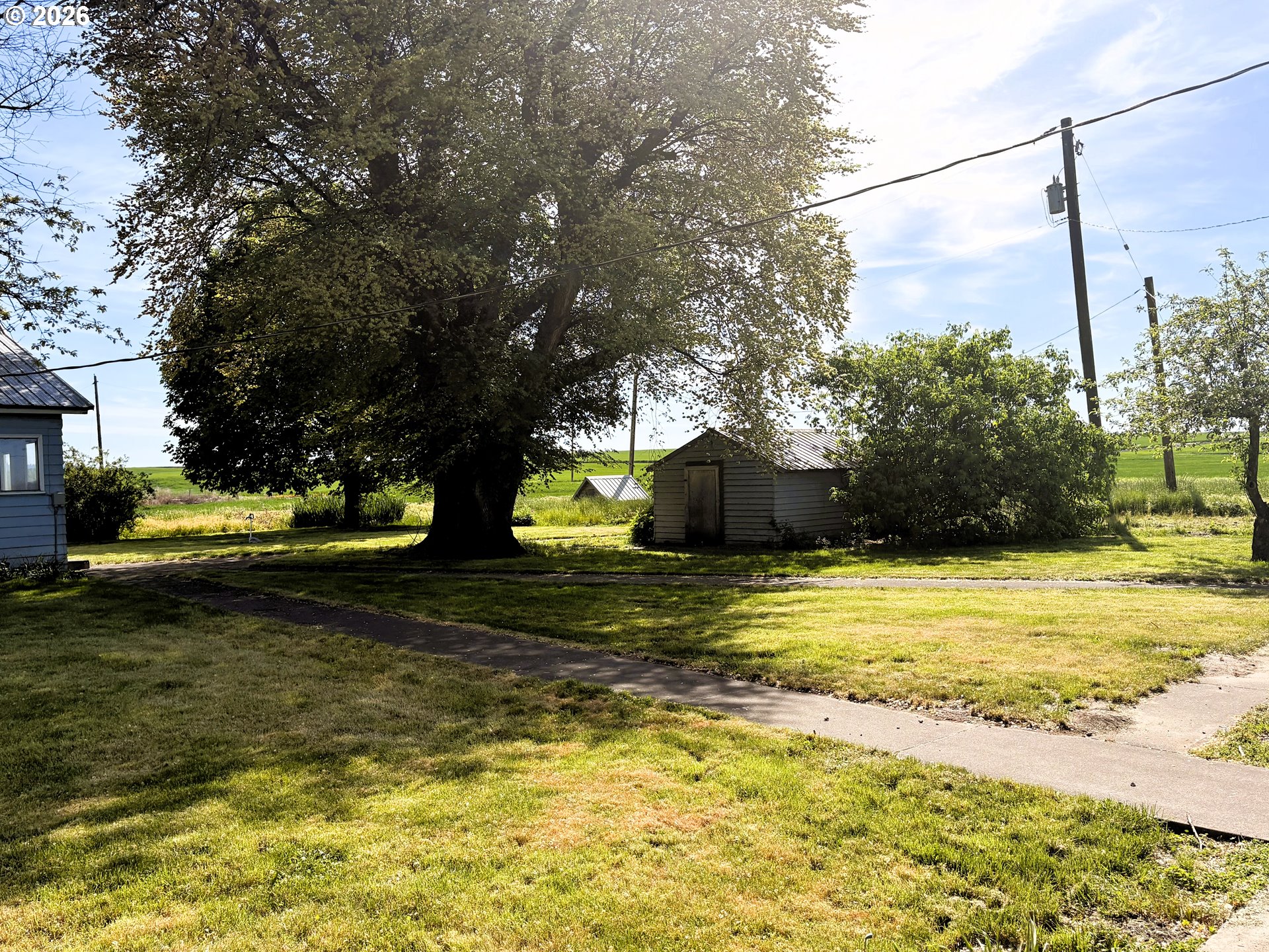 property viewer photo 7