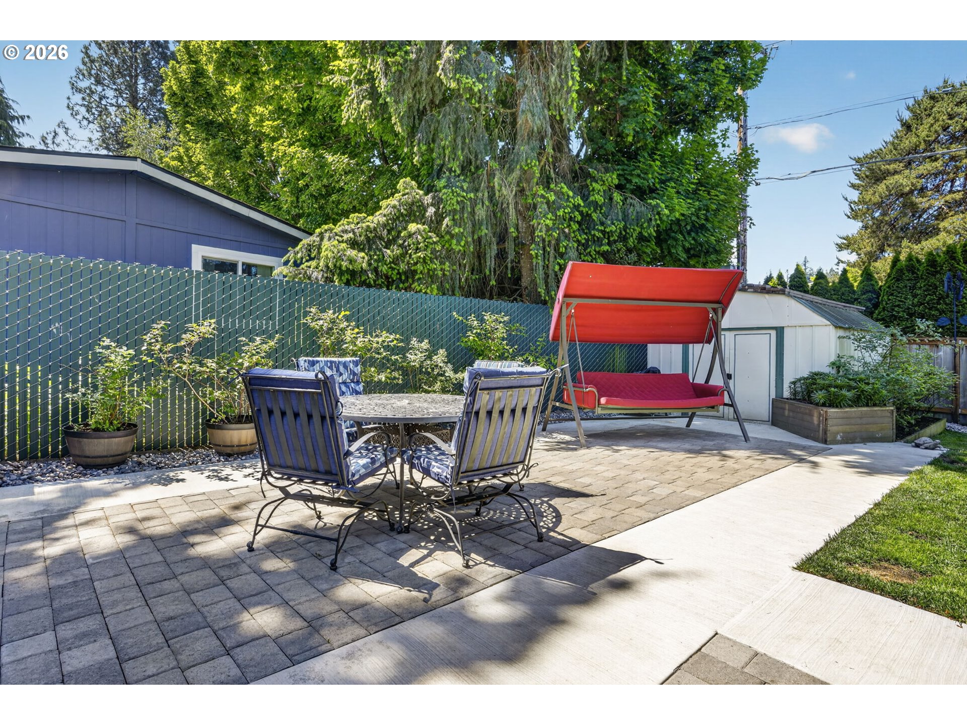 main property photo 41