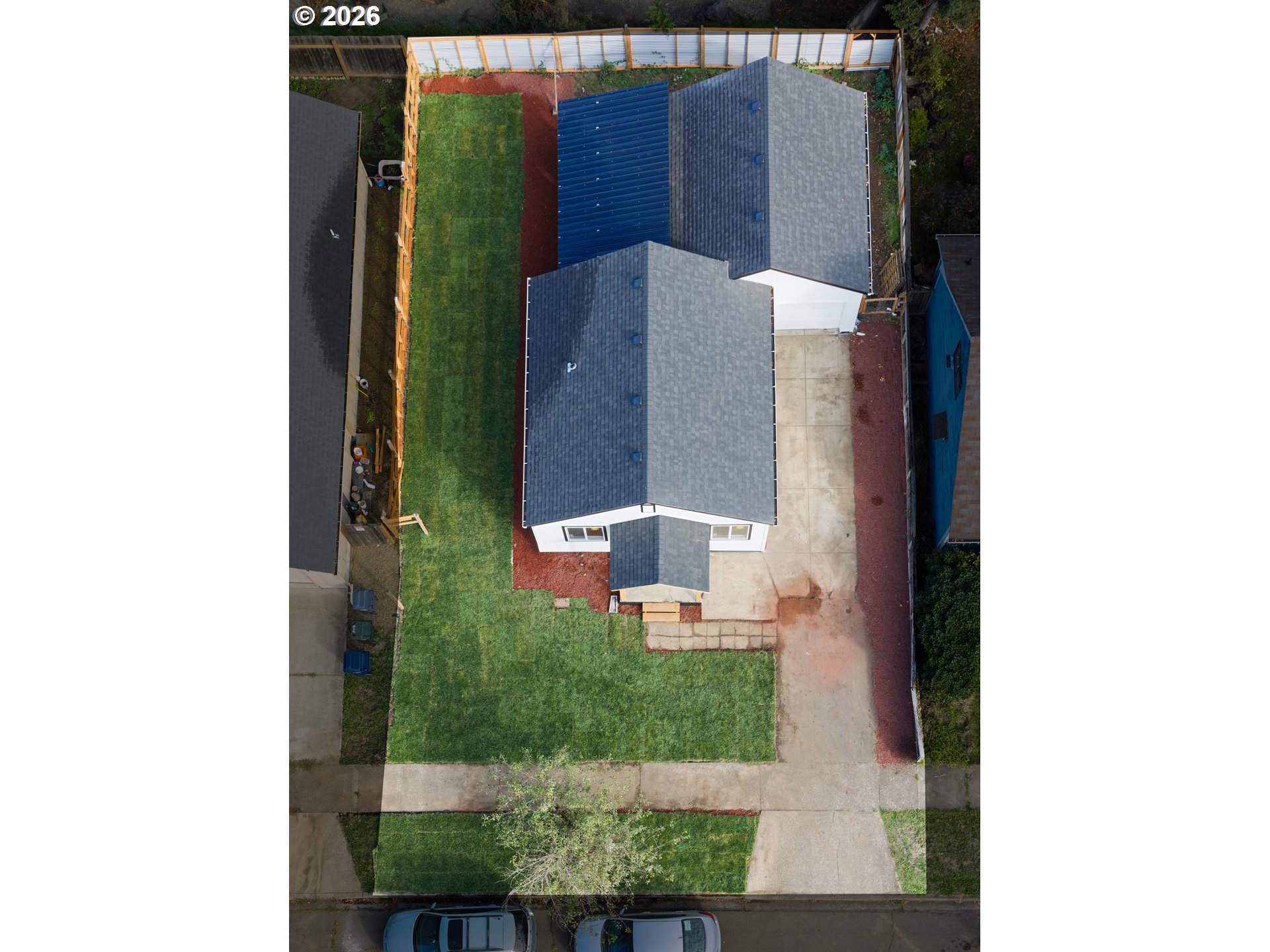 main property photo 8