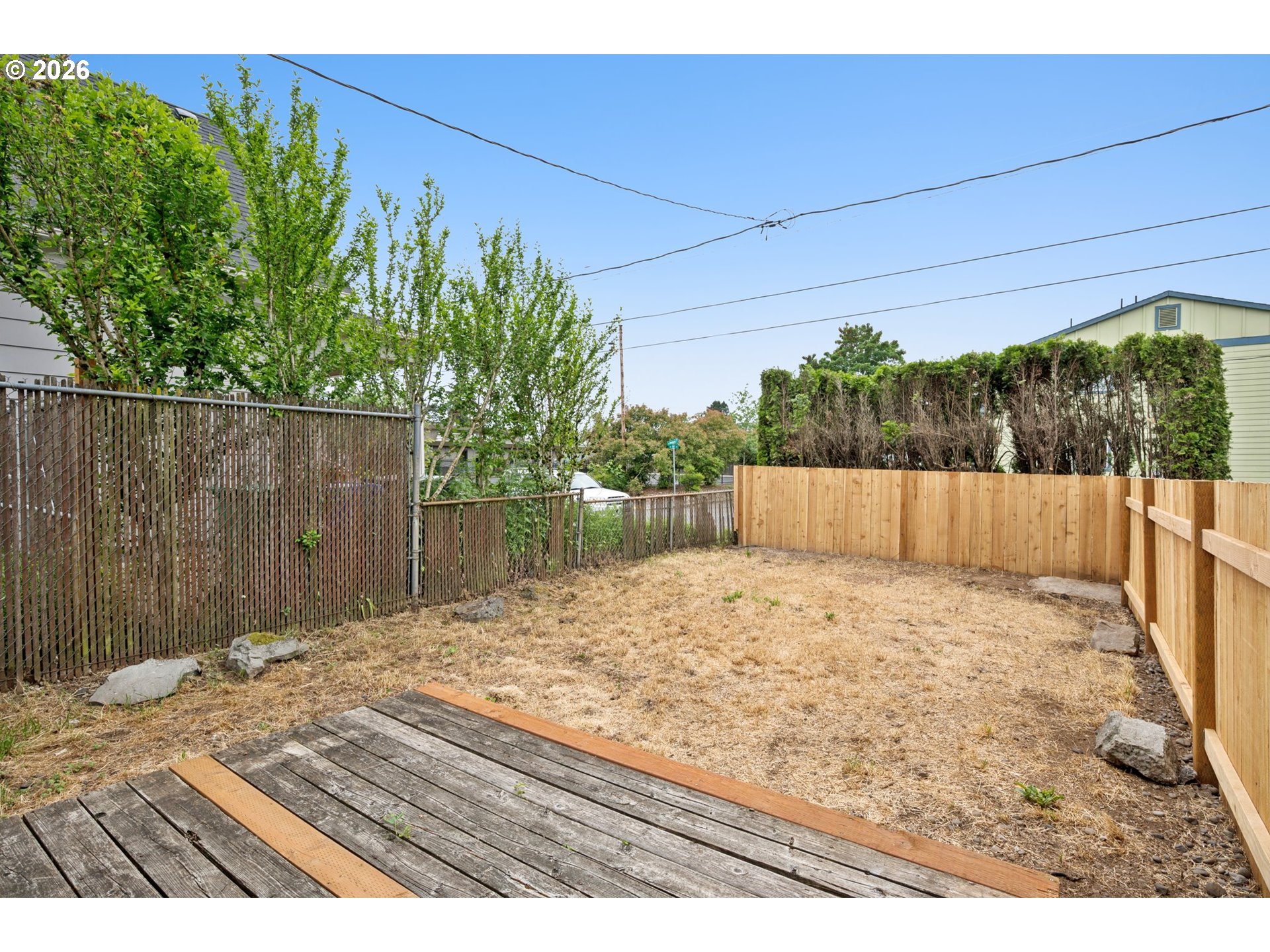 main property photo 19
