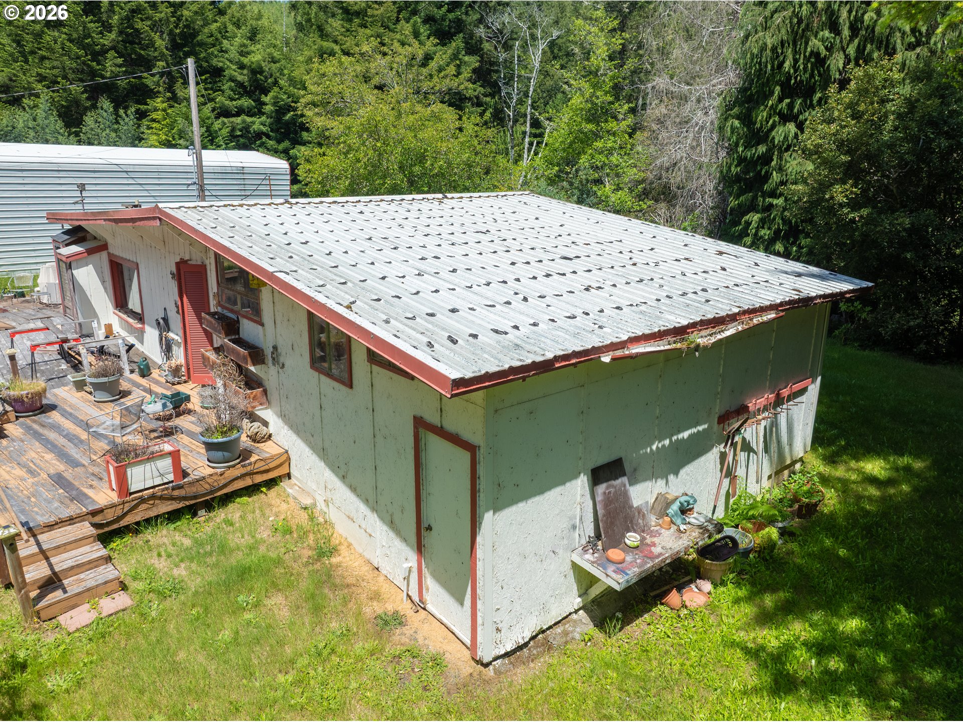 main property photo 24