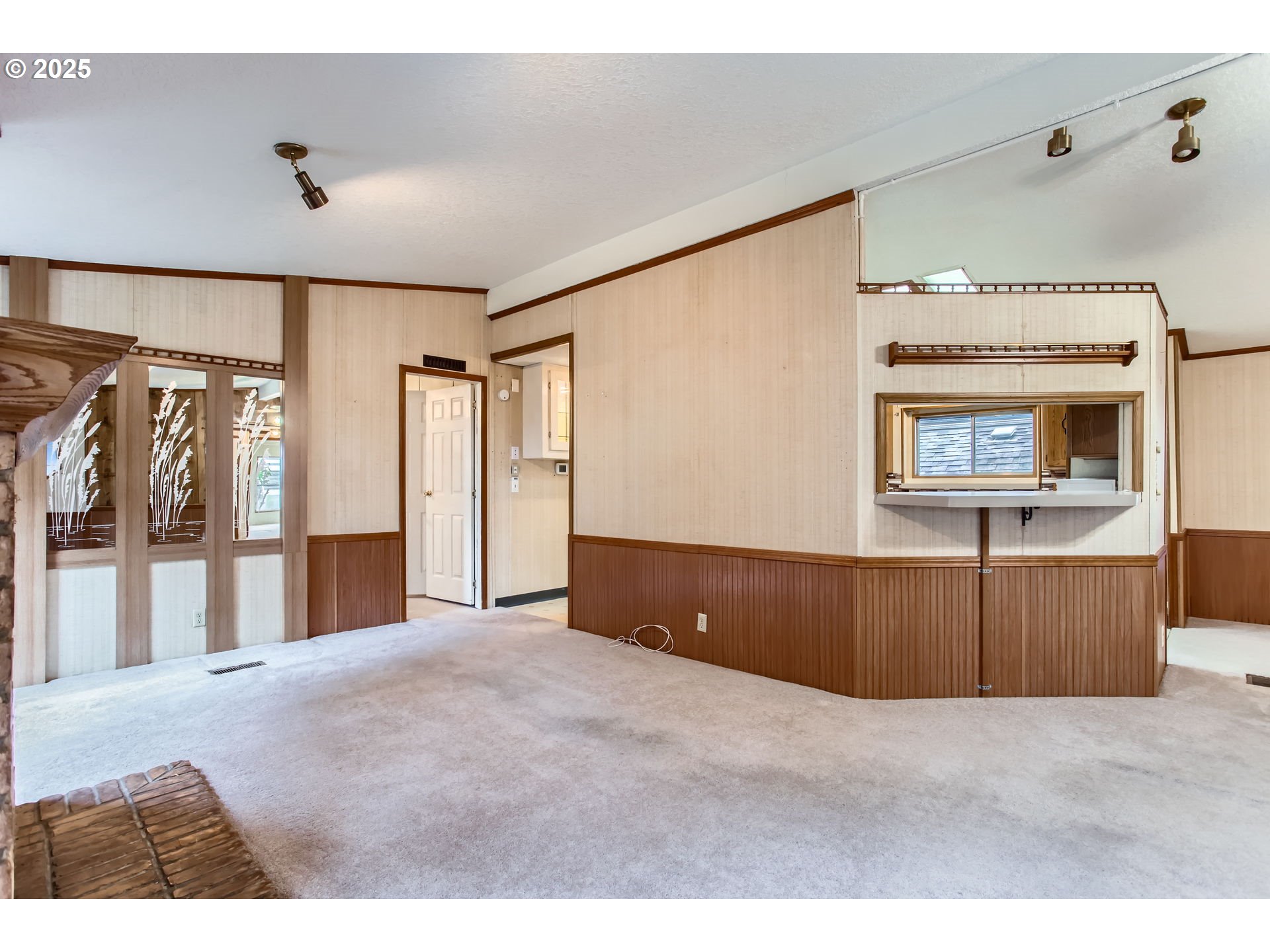 property viewer photo 10