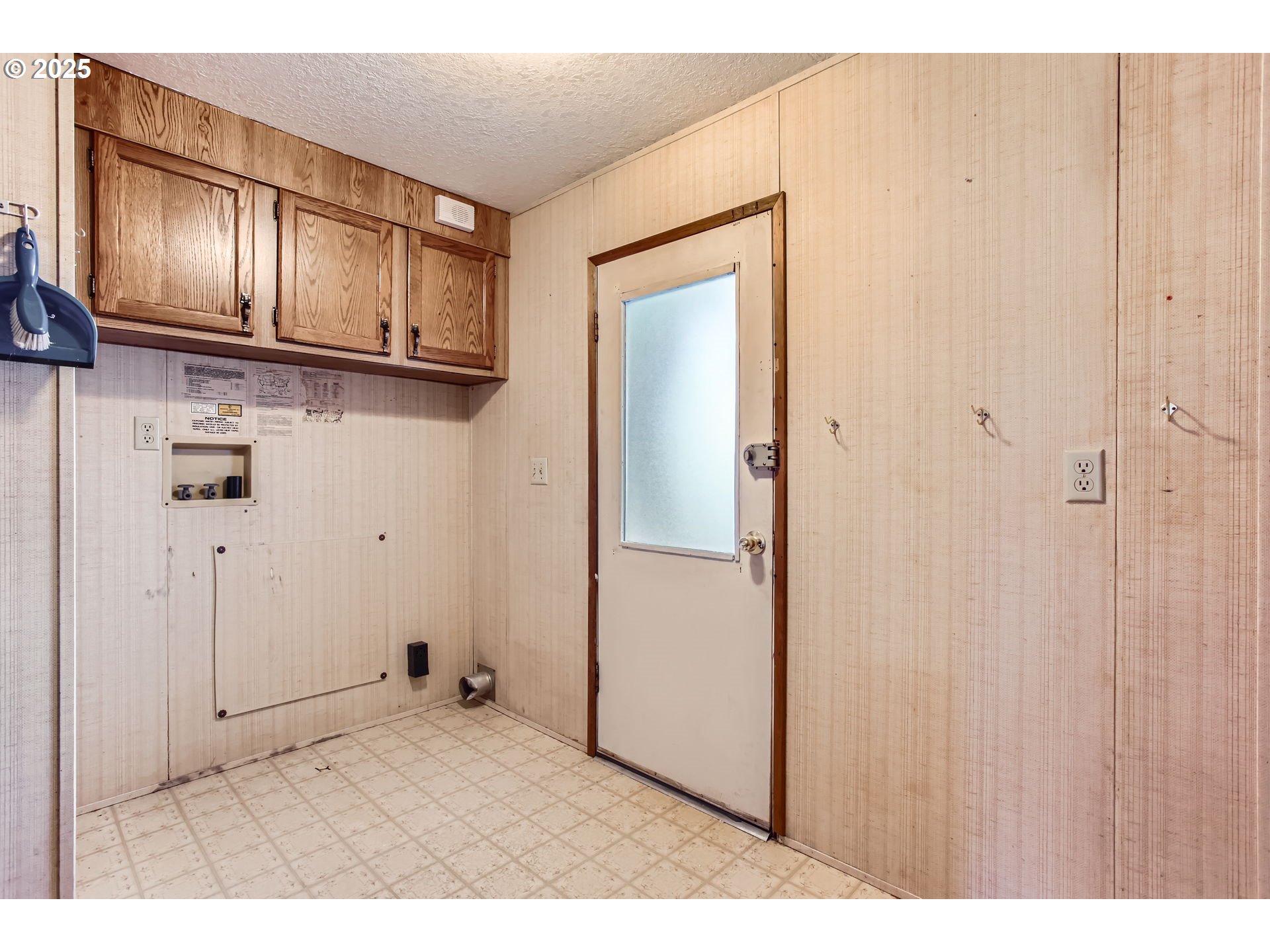 property viewer photo 27