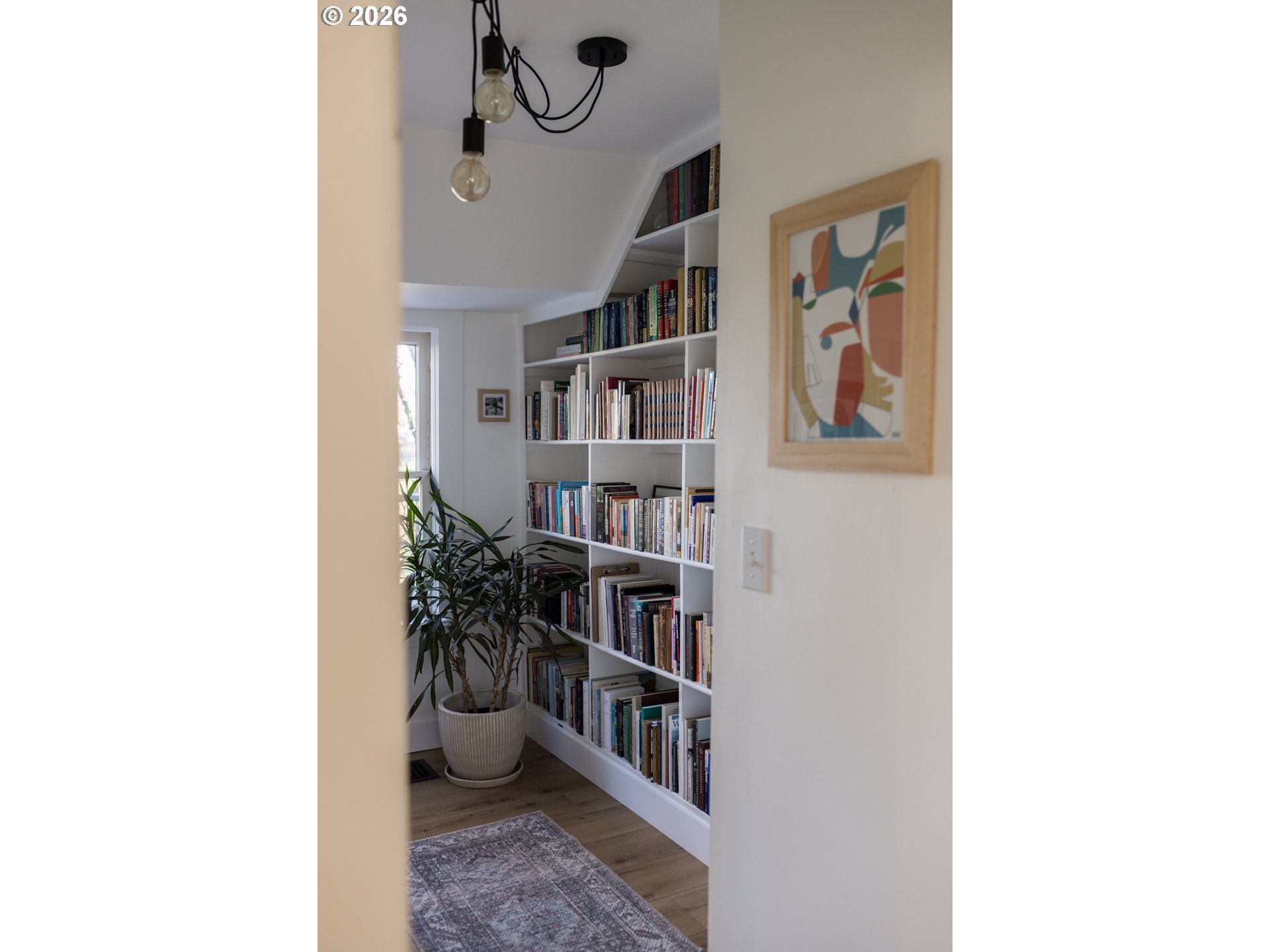 property viewer photo 10