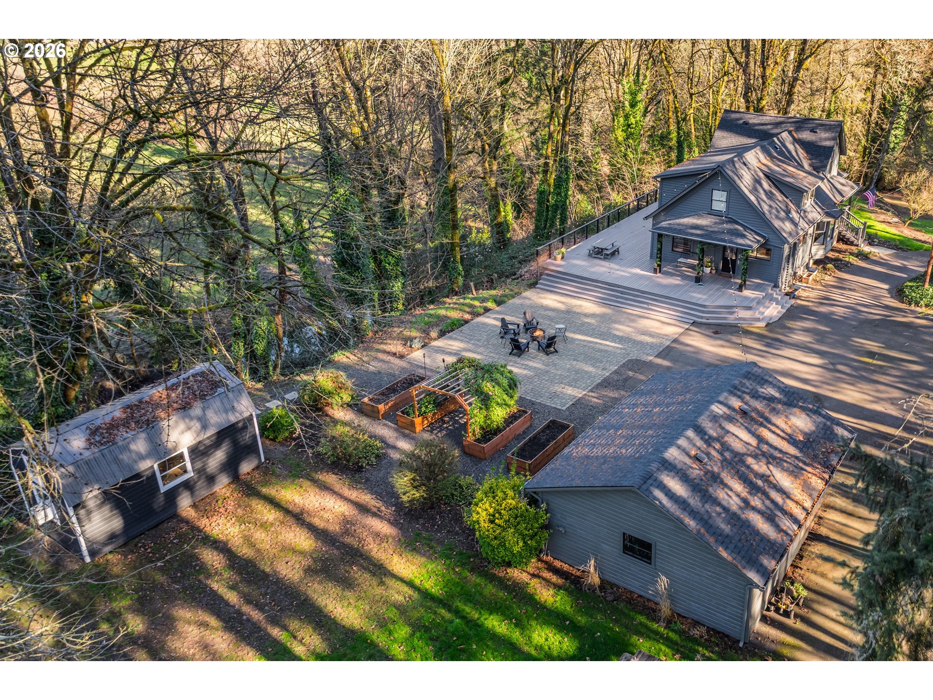property viewer photo 3