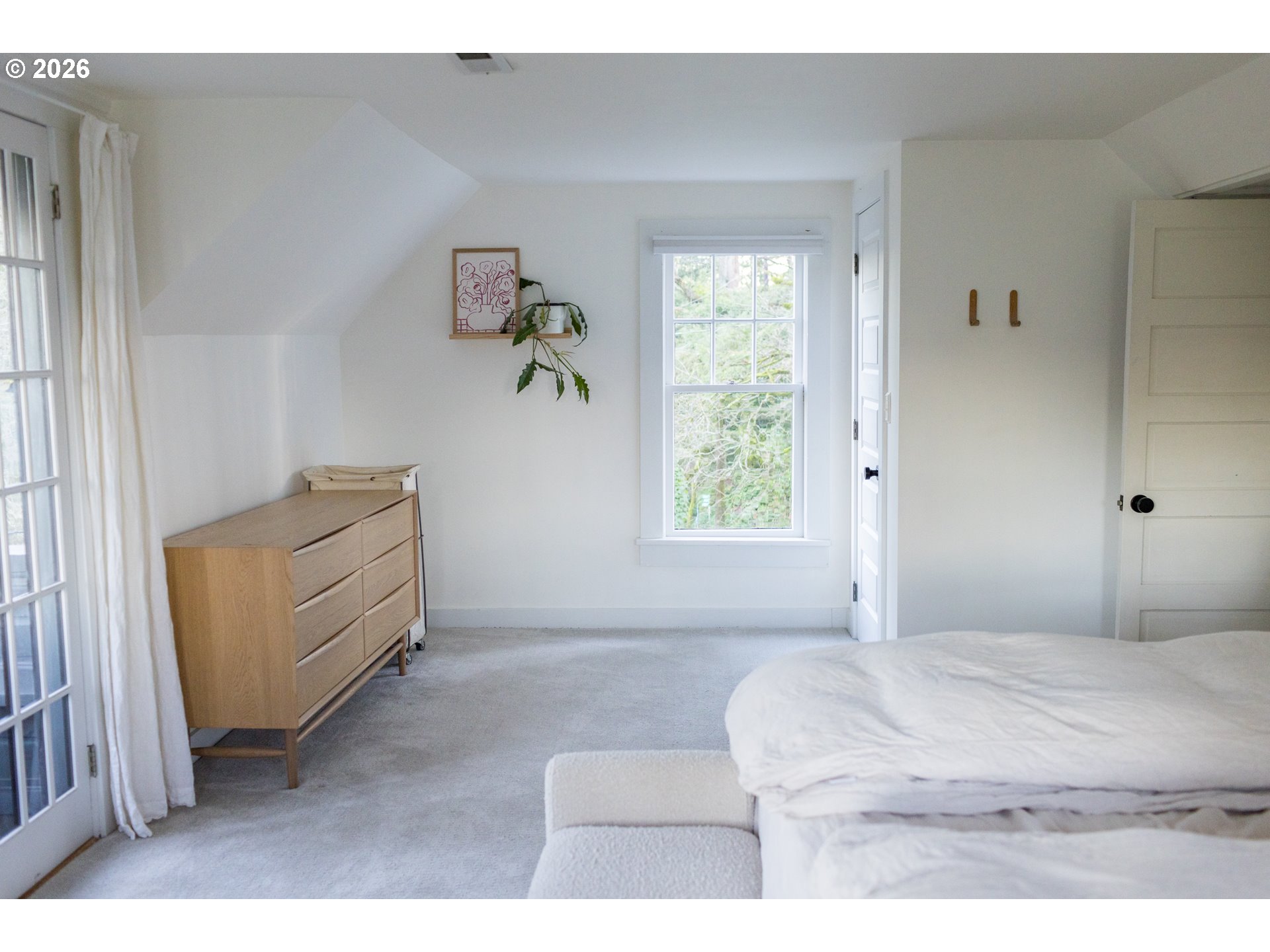 property viewer photo 30