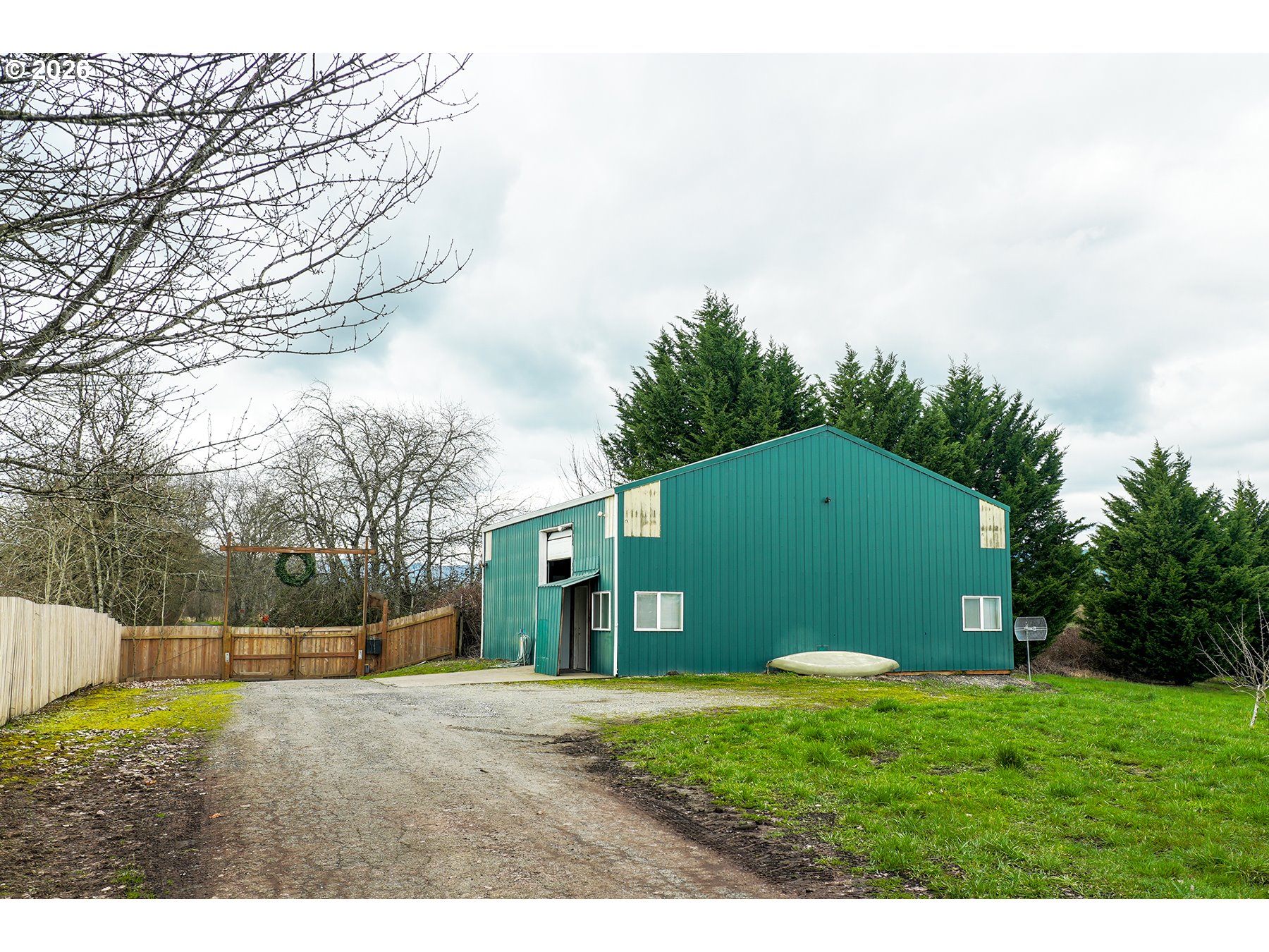 main property photo 26