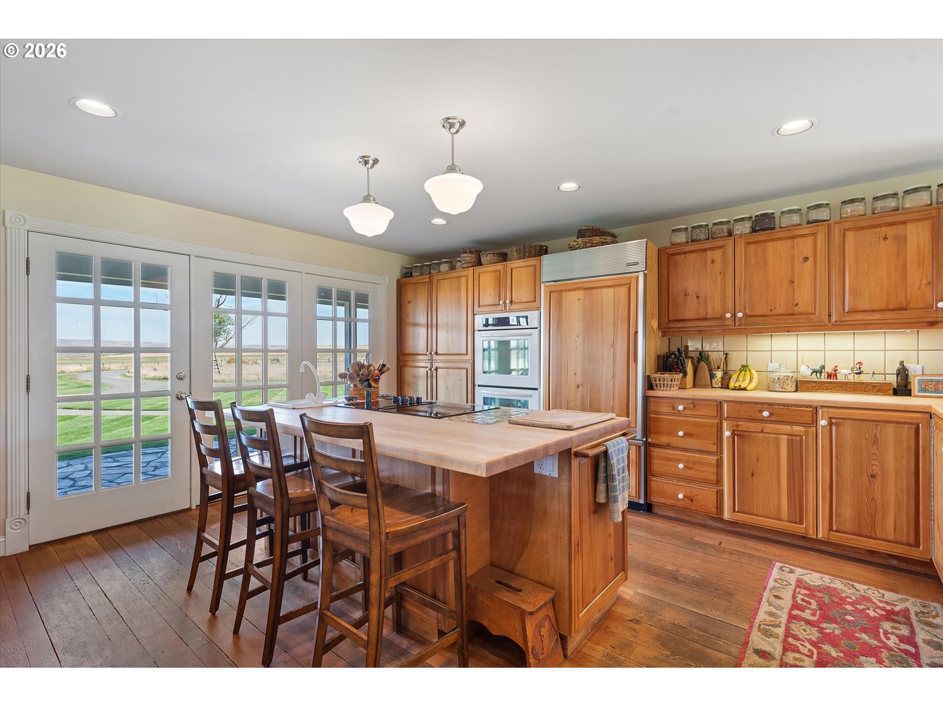 main property photo 18