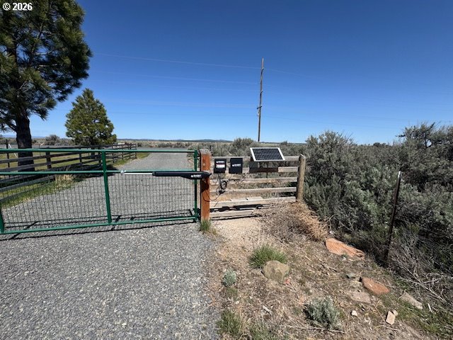 main property photo 33