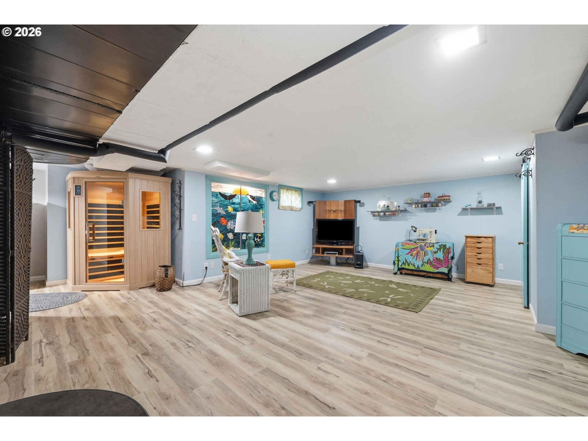 main property photo 19