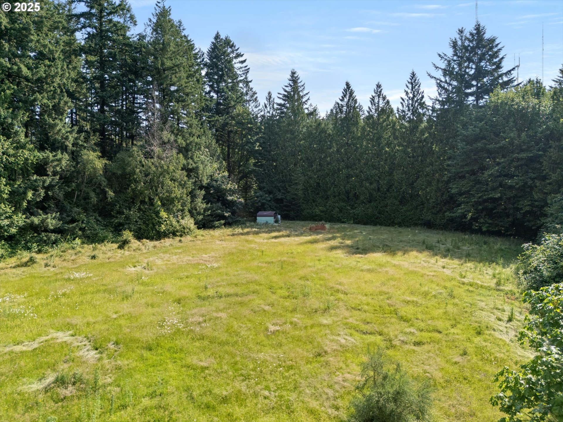 main property photo 8