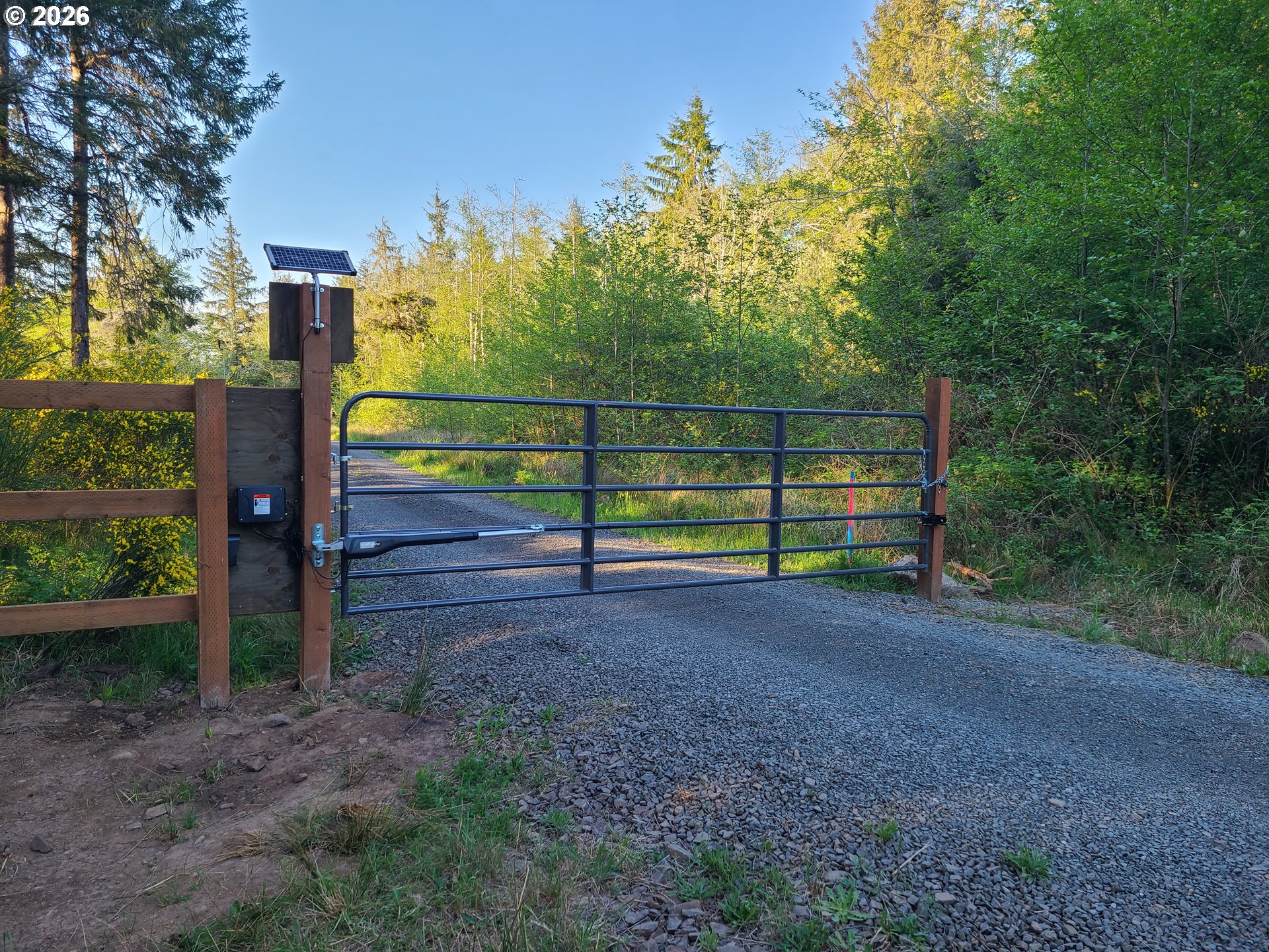 main property photo 36