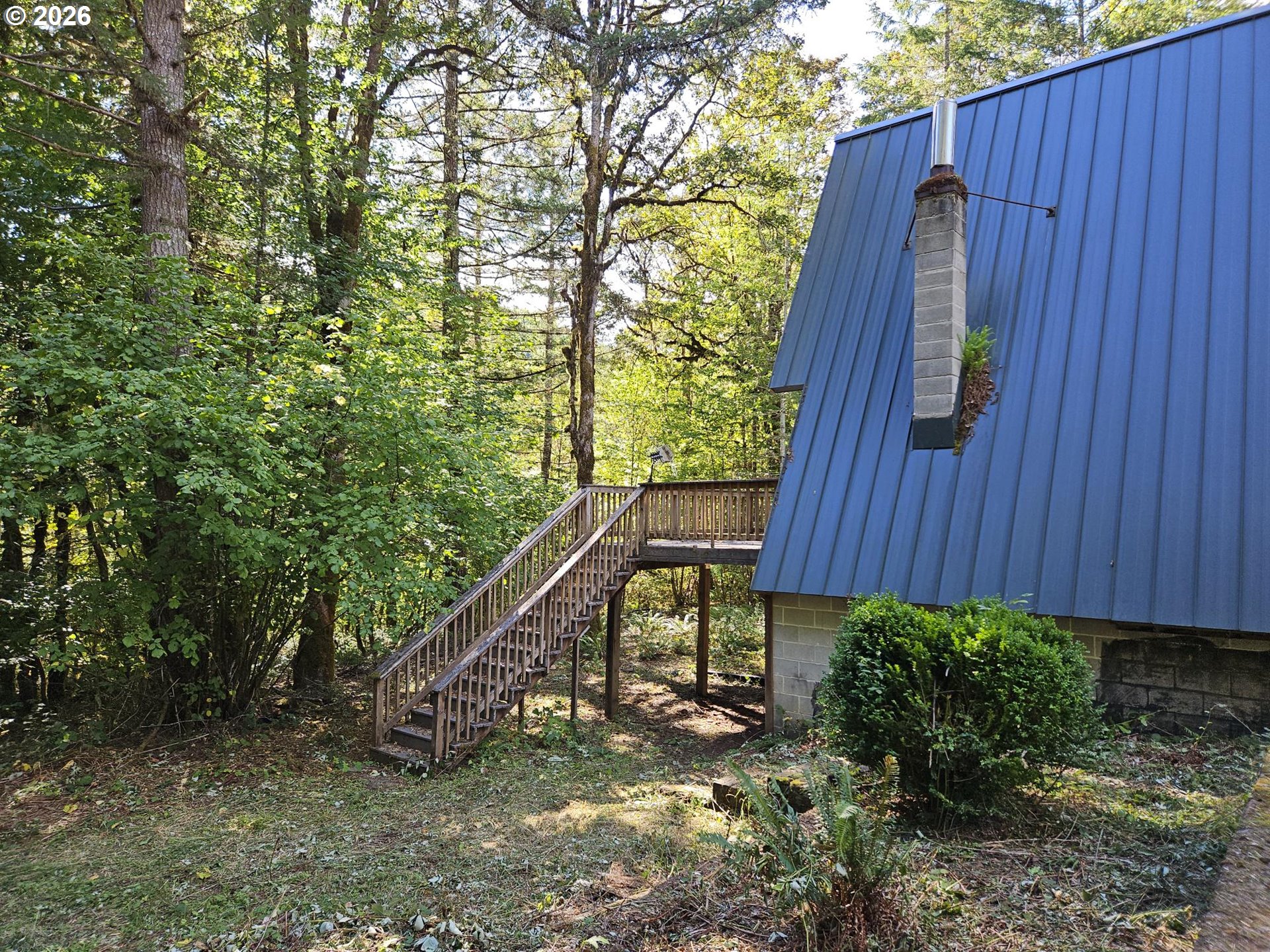 main property photo 13