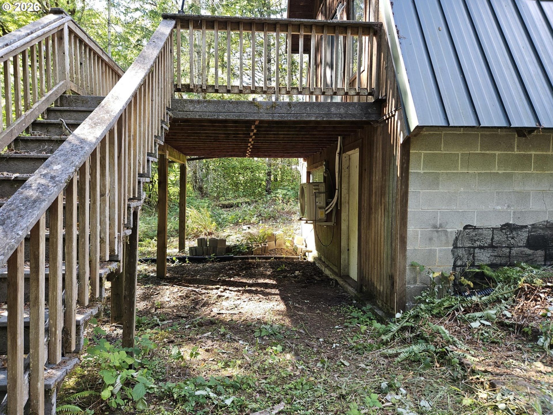 main property photo 14