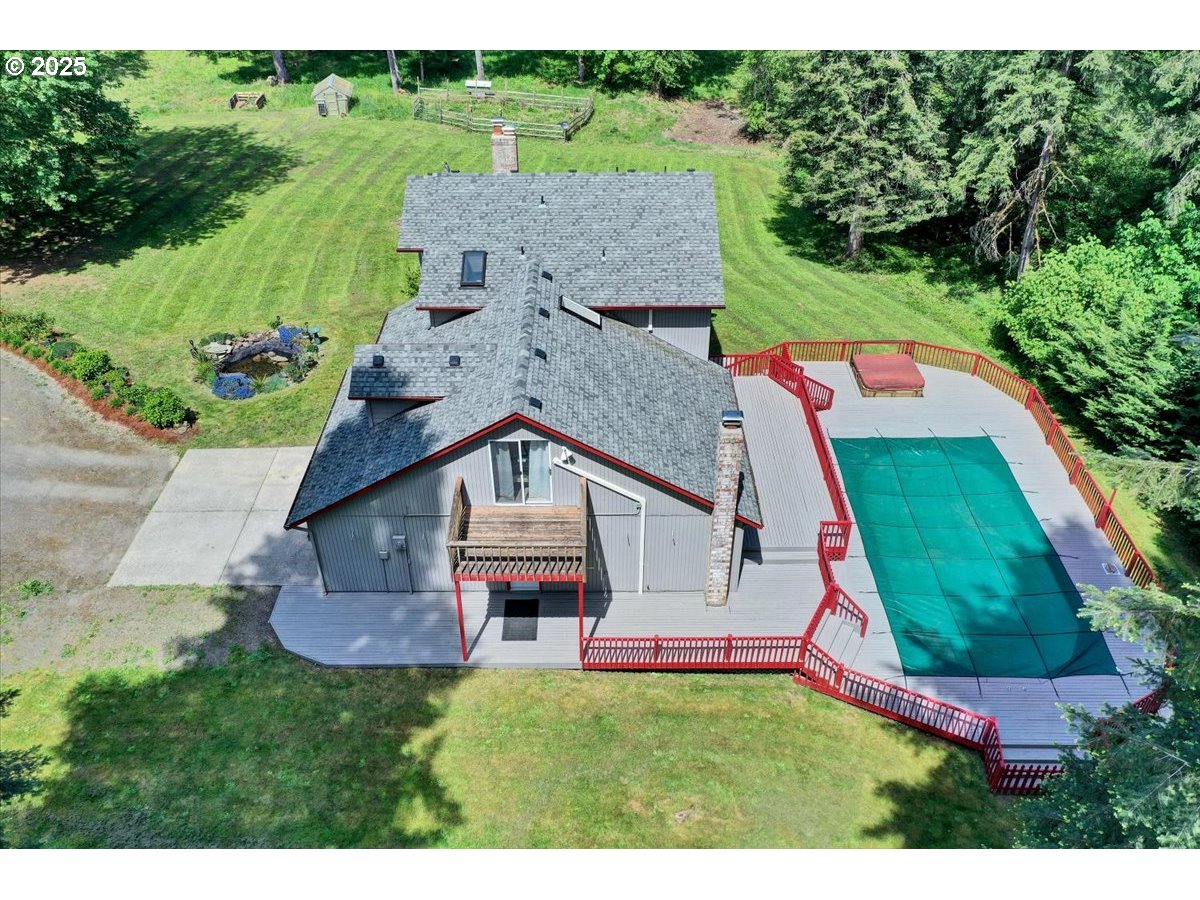 main property photo 45