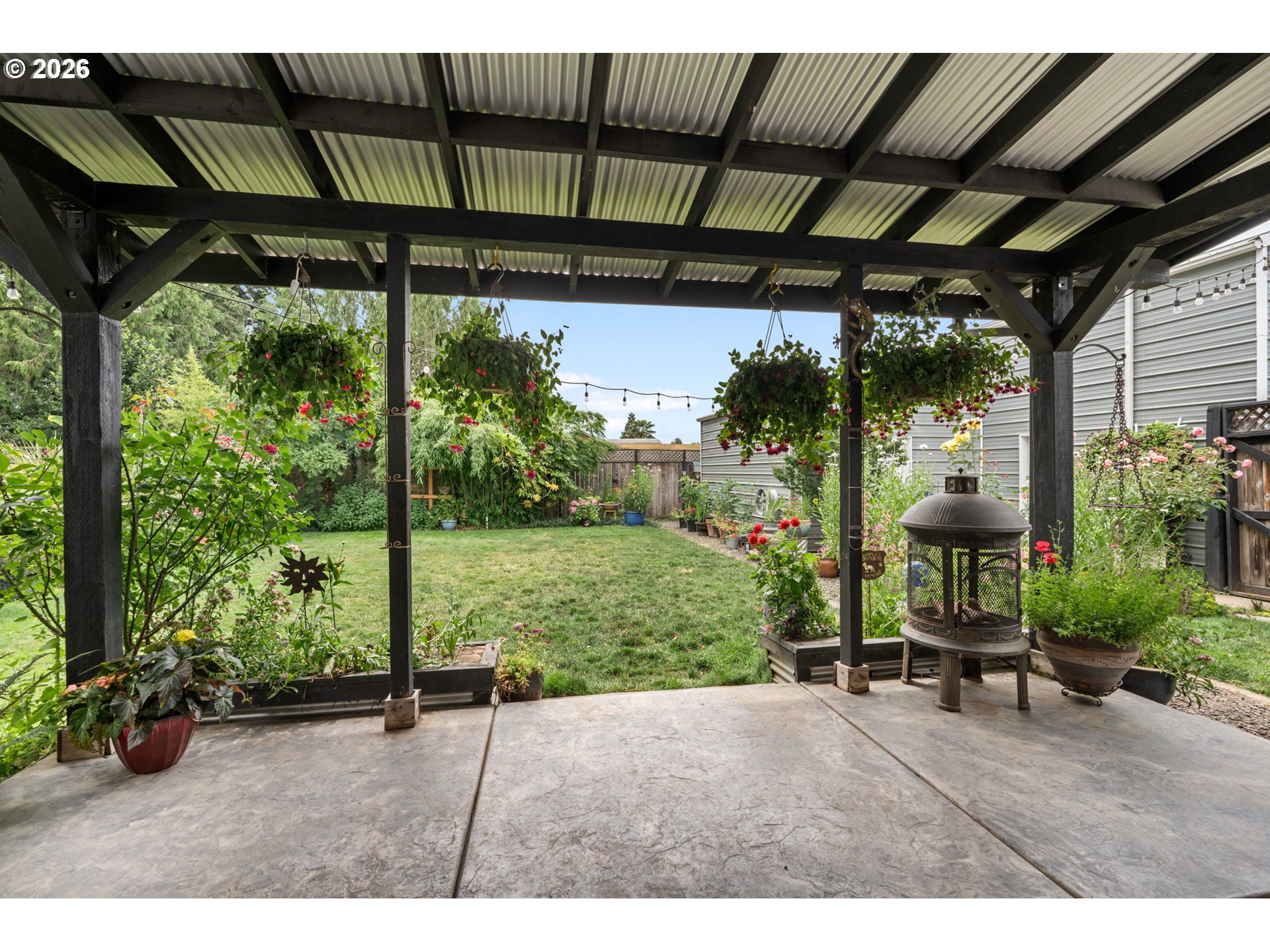 main property photo 16