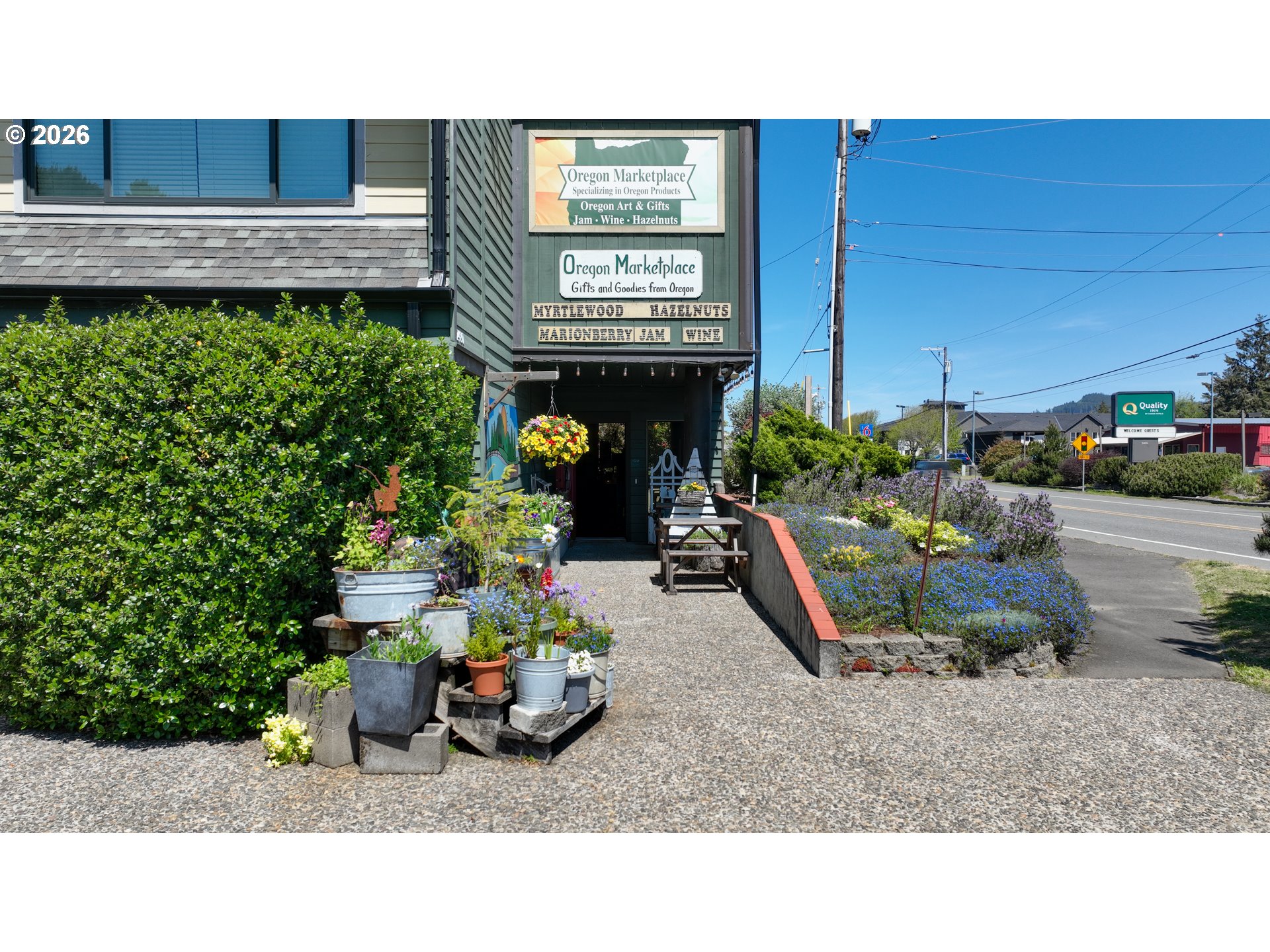 main property photo 7