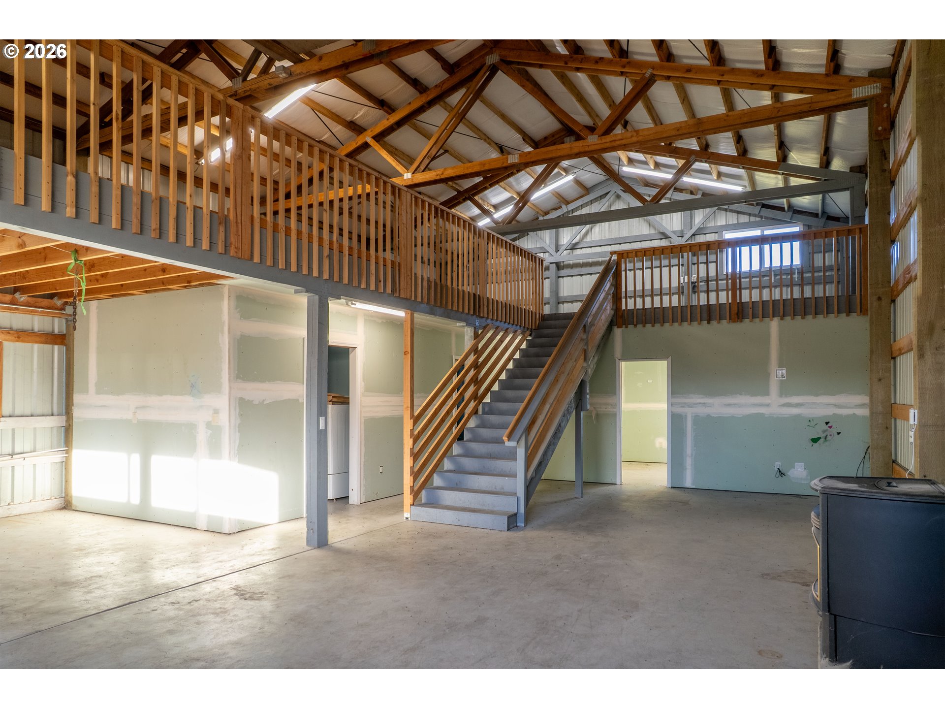 main property photo 19
