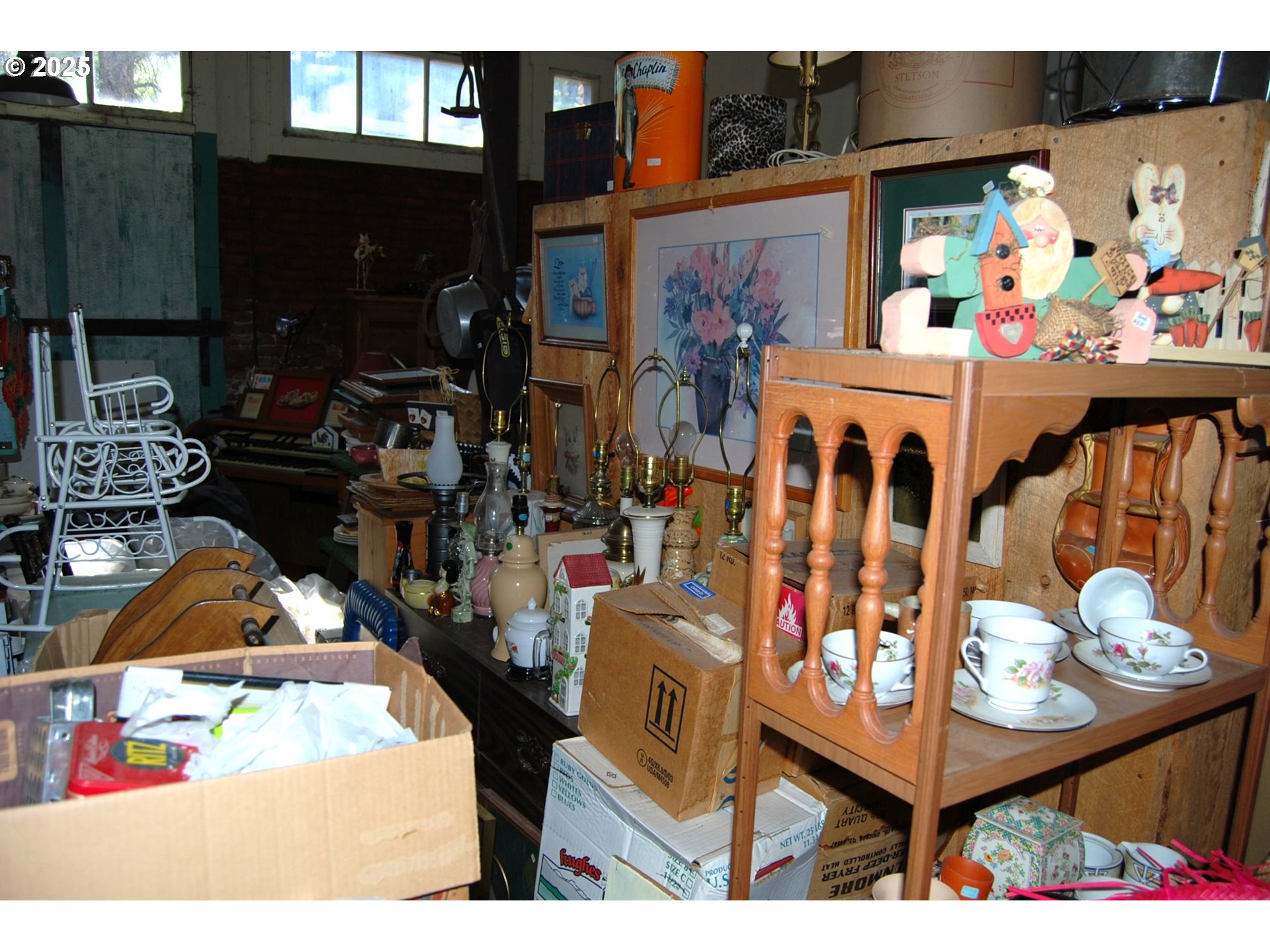 main property photo 34