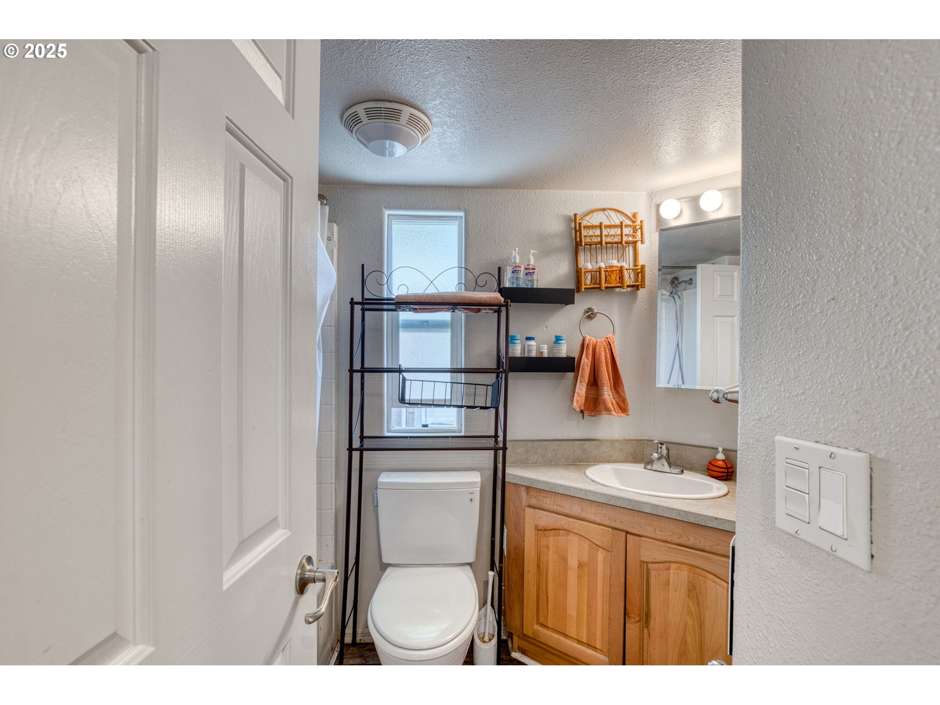 property viewer photo 10