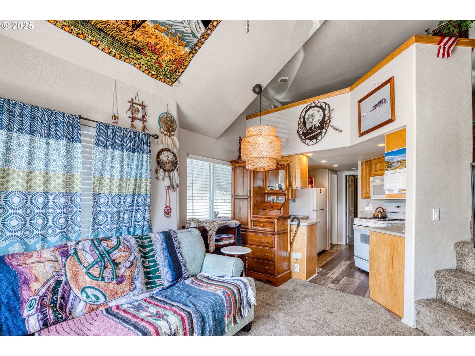 property viewer photo 4