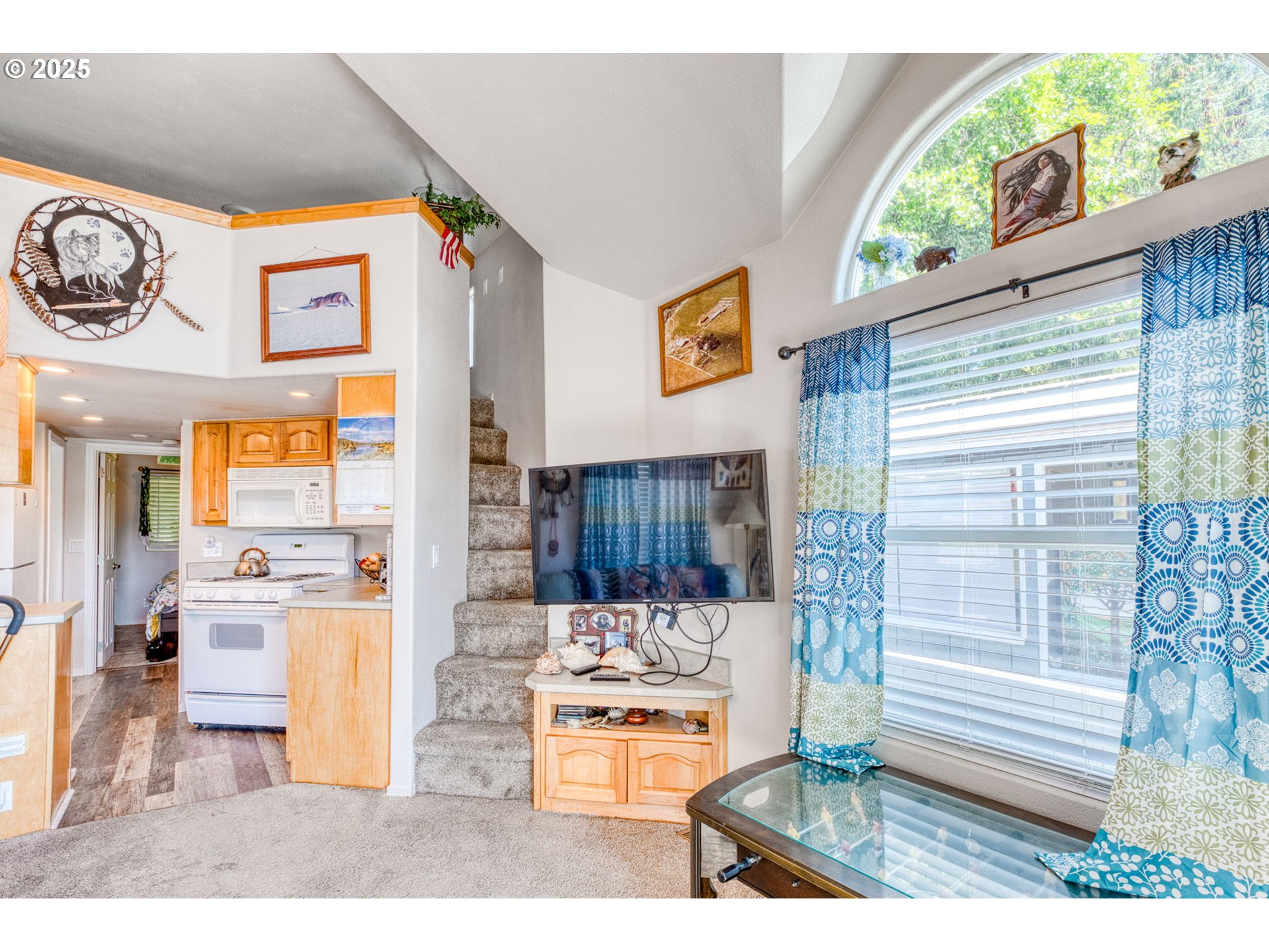 property viewer photo 5