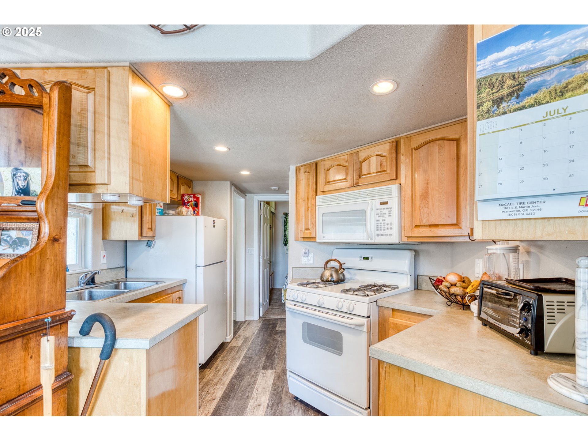 property viewer photo 6
