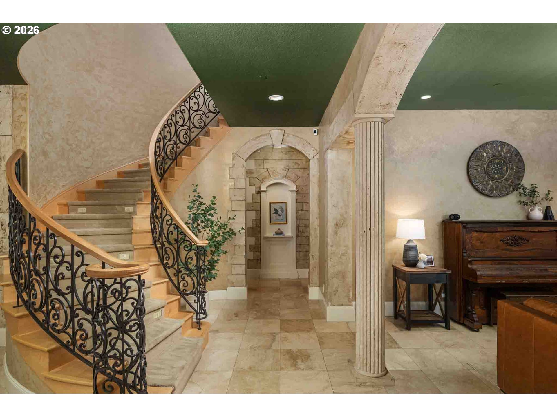 main property photo 22